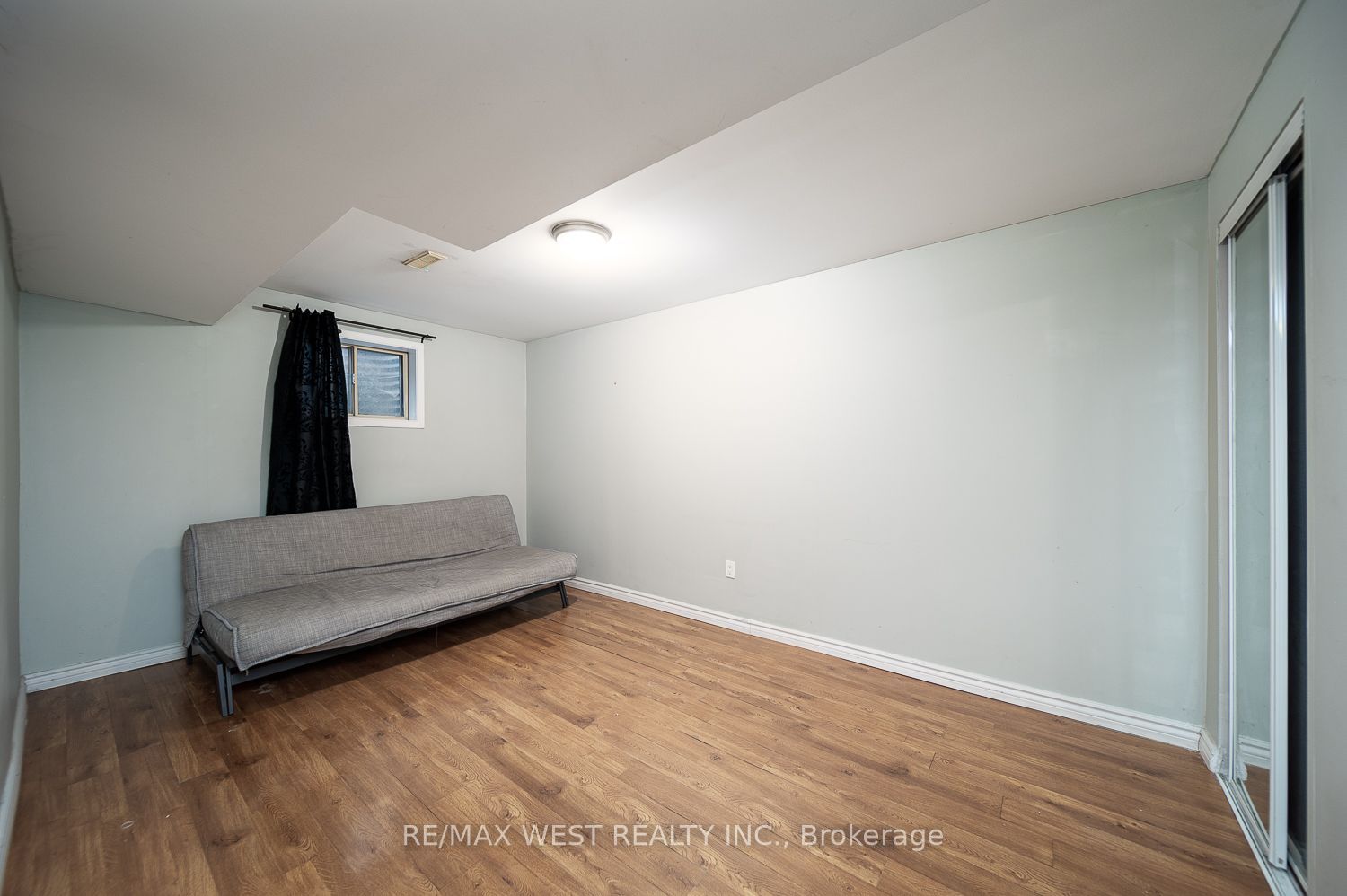 2534 Palisander Avenue, Mississauga 2