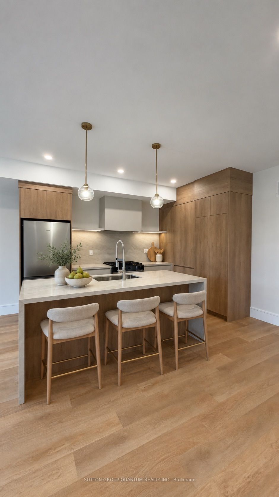 Unit 2 - 43 Elmwood Avenue N, Mississauga 5