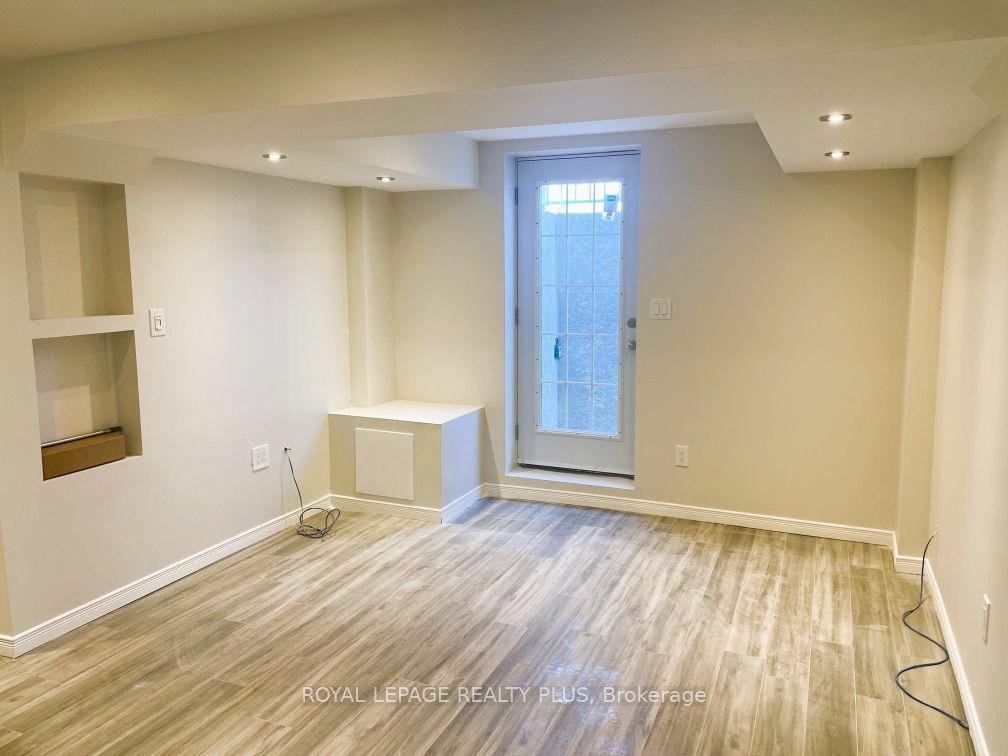 Unit Basement - 455 Trudeau Drive, Milton 4