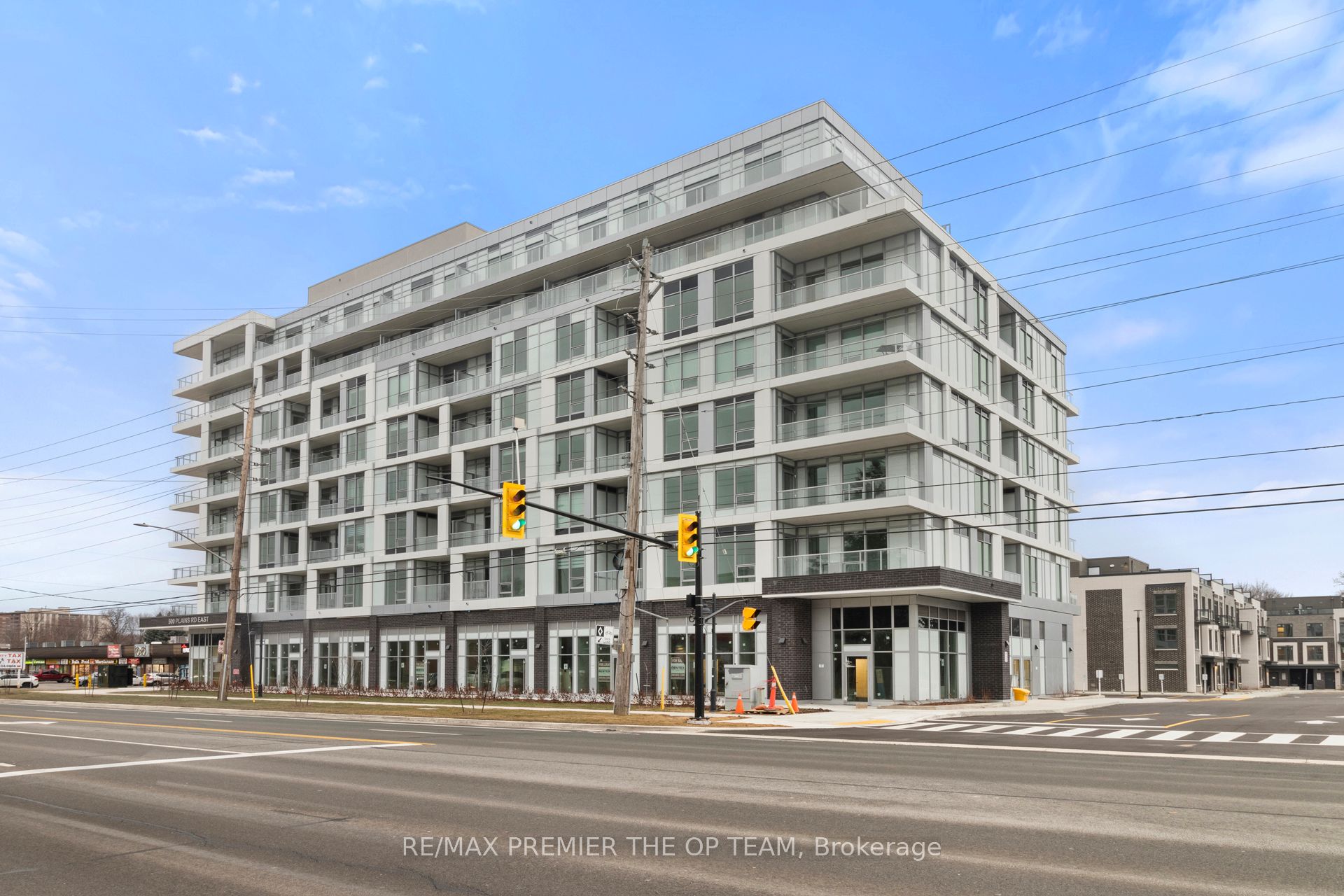 Unit 204 - 500 Plains Road E, Burlington 2