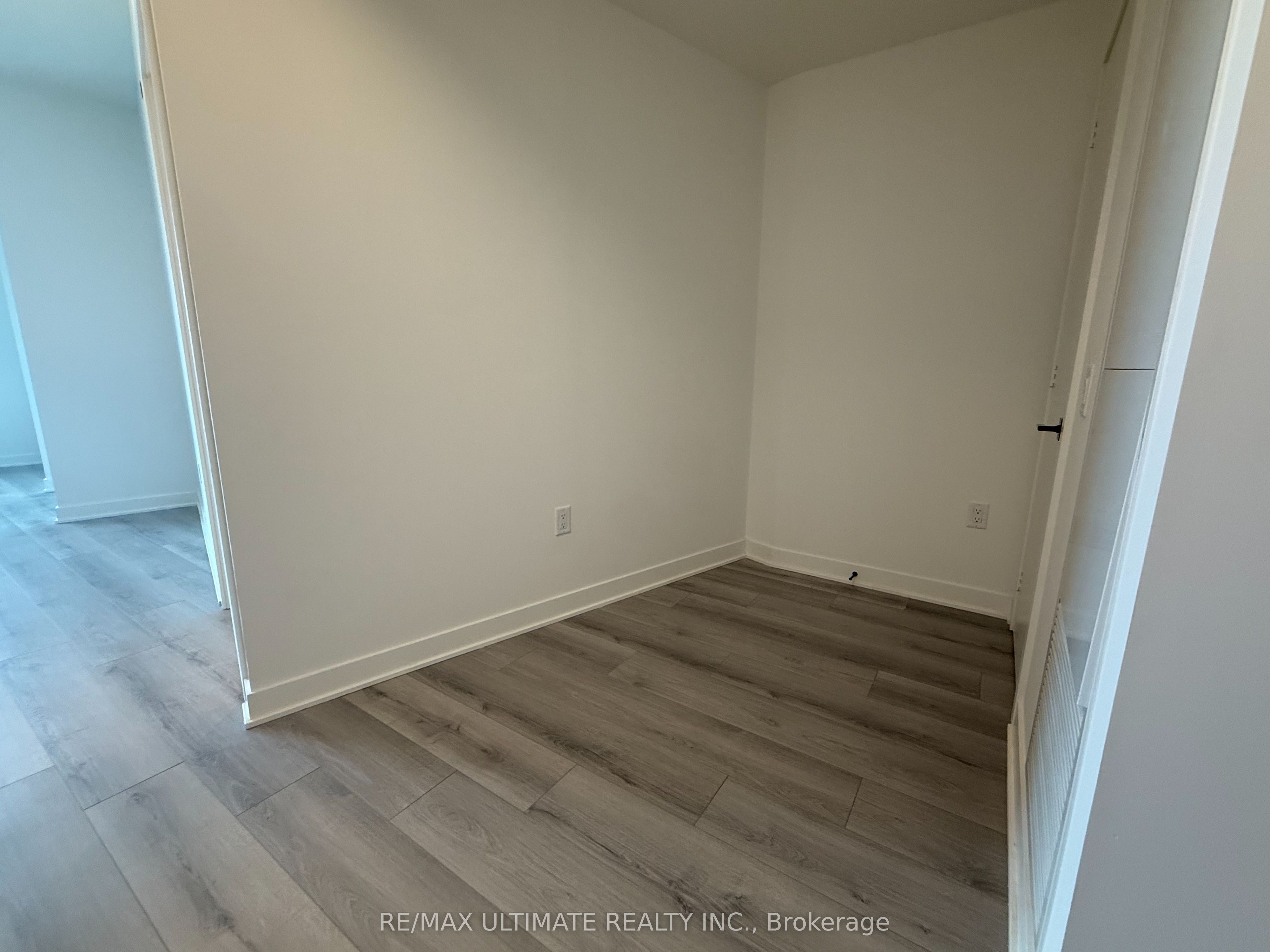 Unit 419 - 1185 Dupont Street, Toronto 3