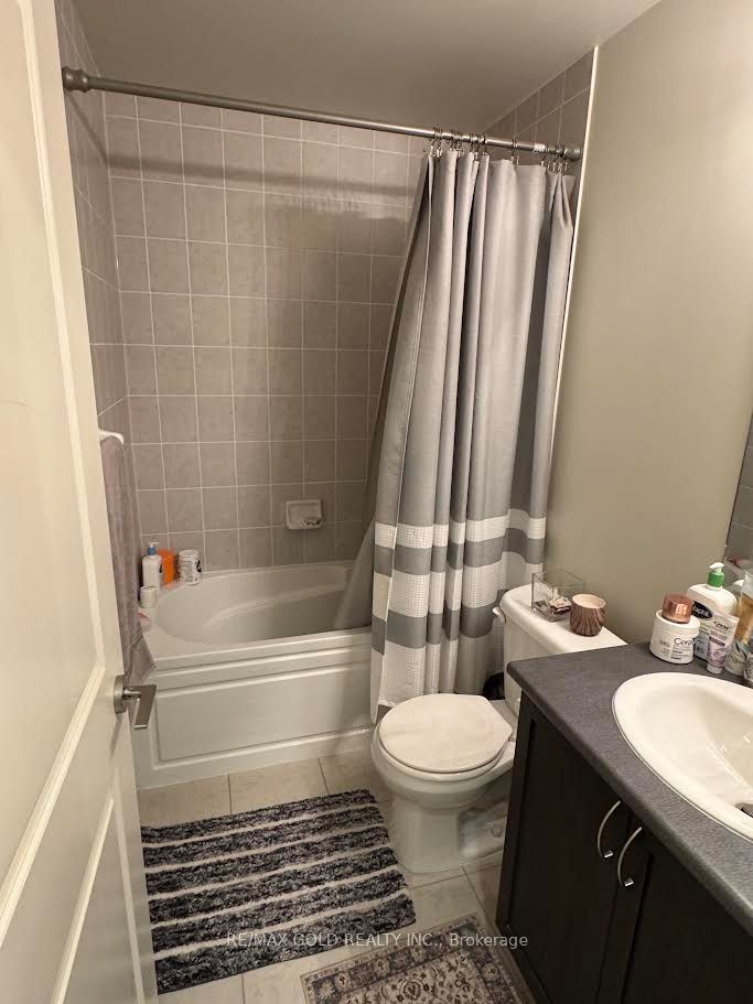 Unit 102 - 349 Rathburn W, Mississauga 5