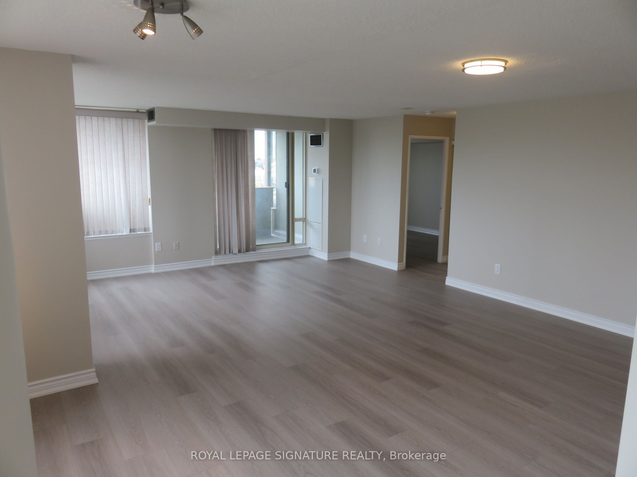 Unit 408 - 700 Constellation Drive, Mississauga 3