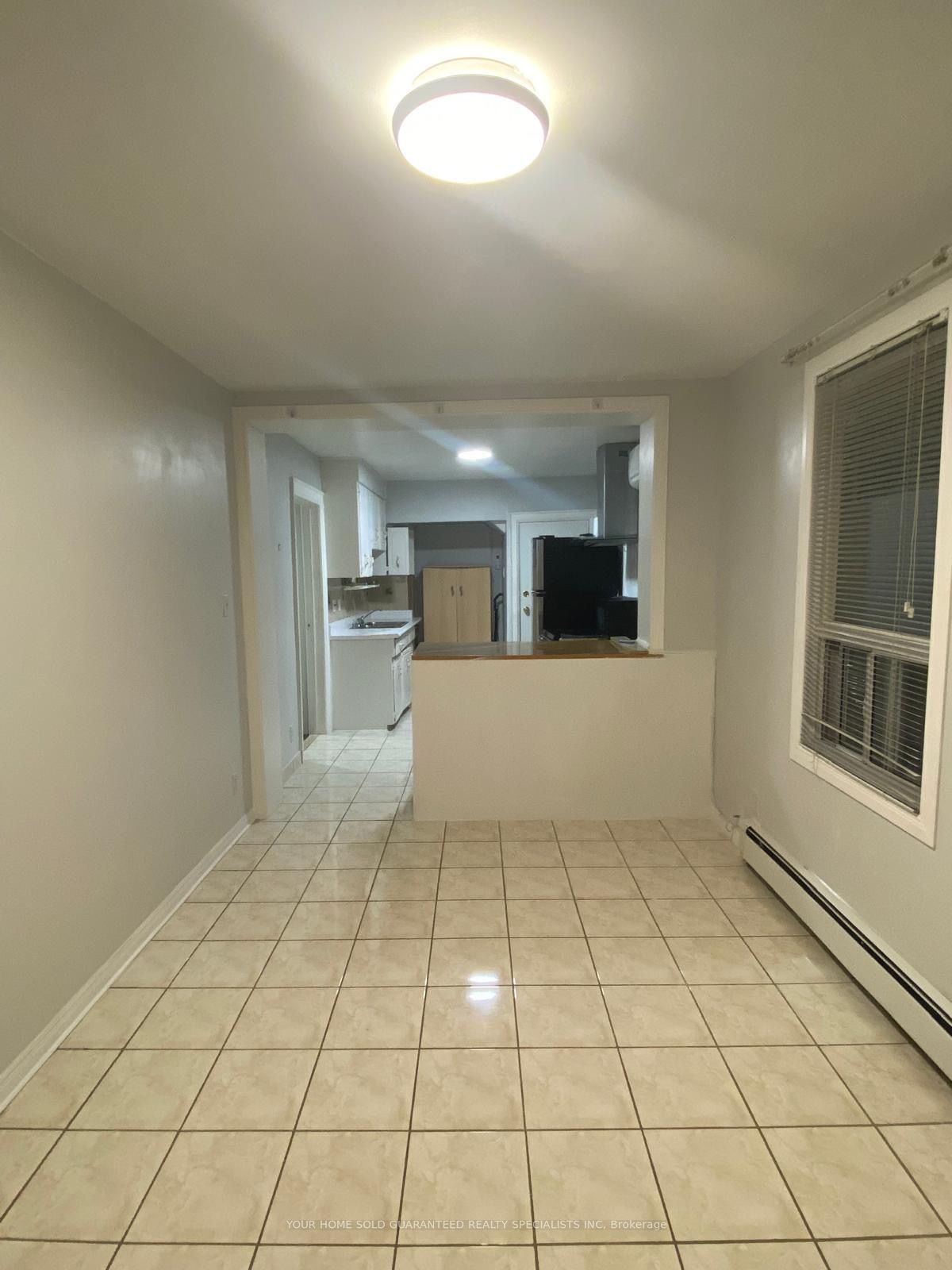 2518 Lake Shore Boulevard, Etobicoke 2