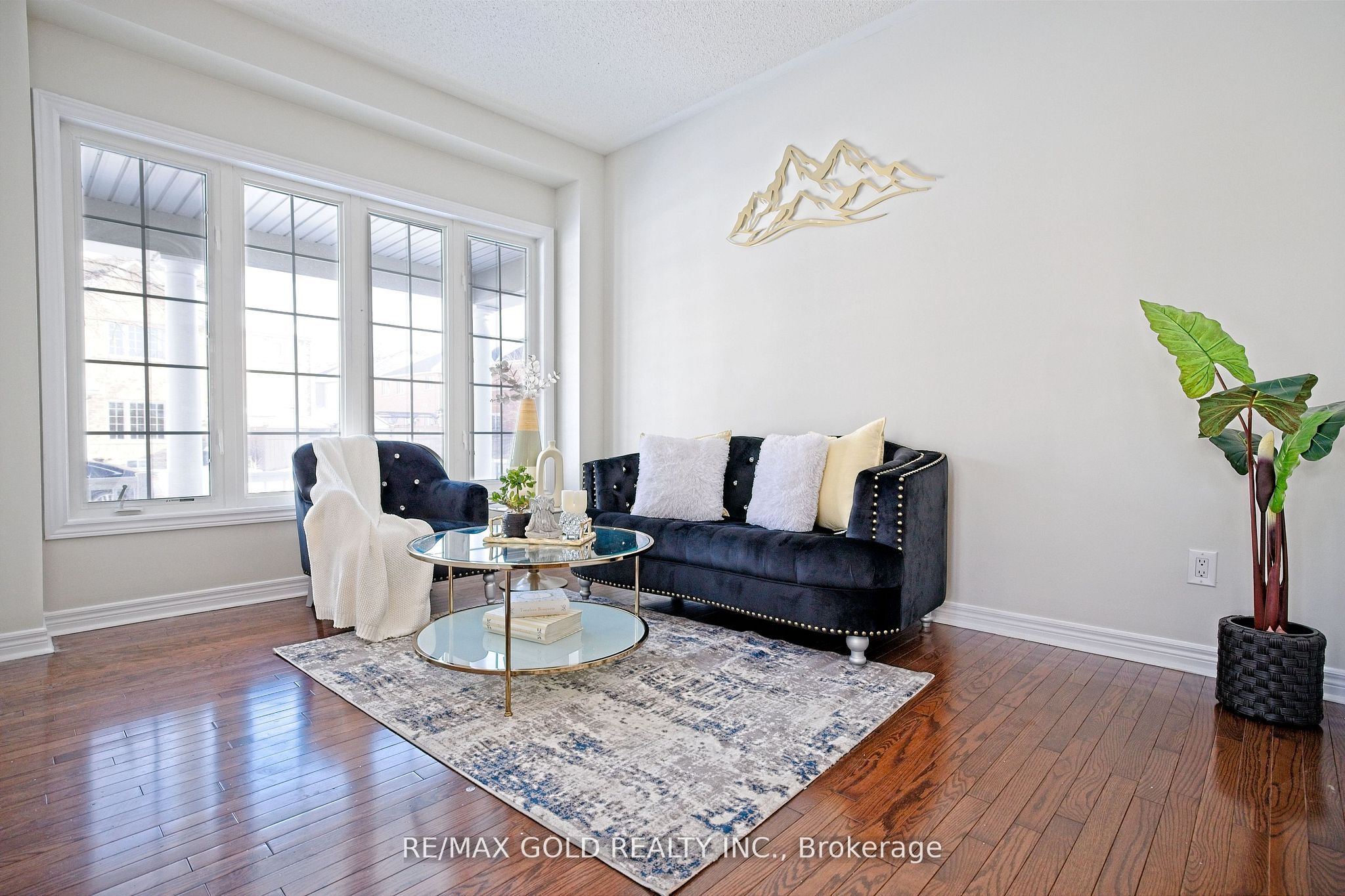 69 Calderstone Road, Brampton 4