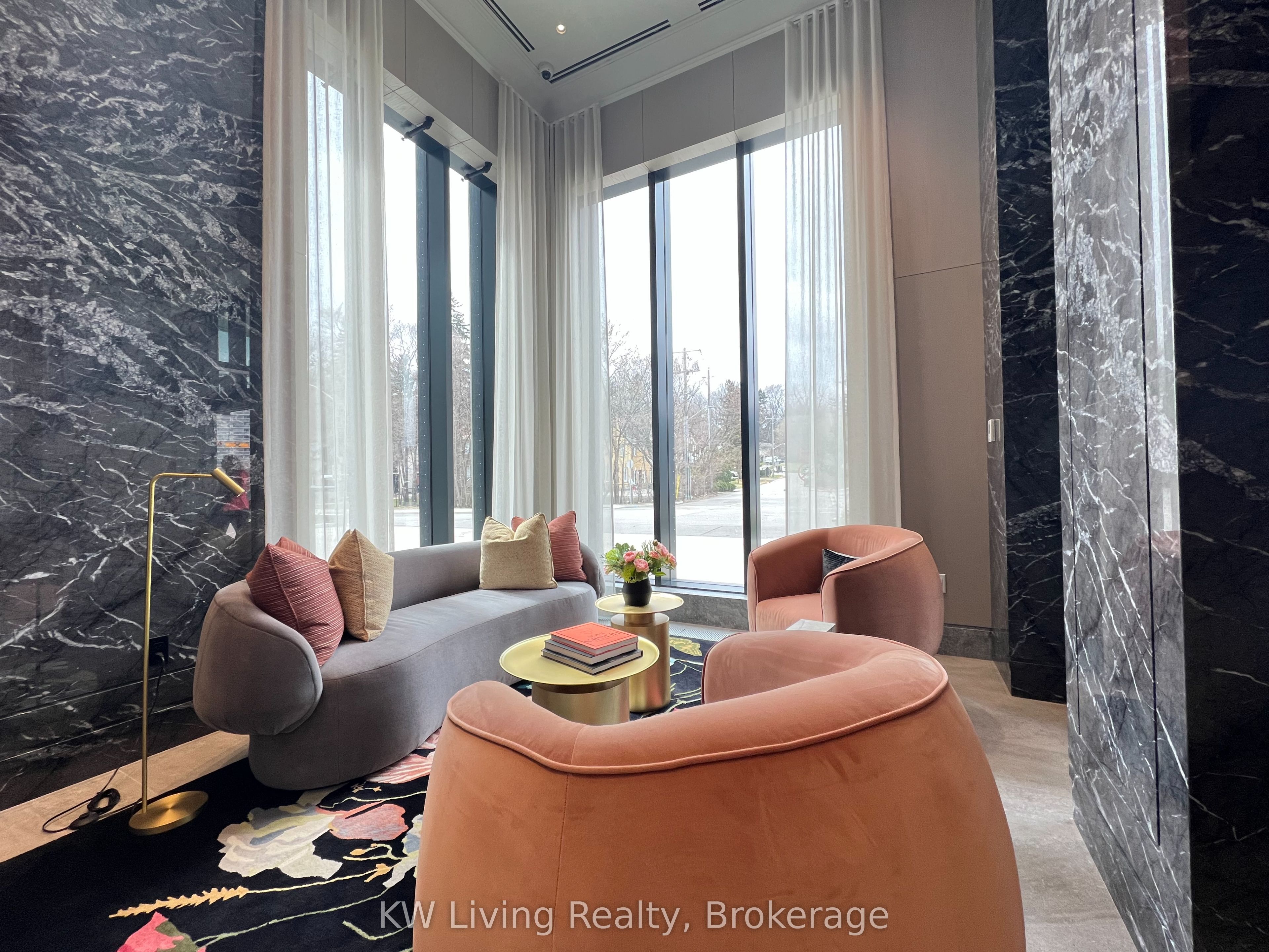 Unit 430 - 259 The Kingsway, Etobicoke 3