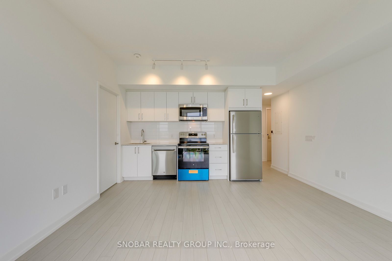 Unit 1904 - 4010 Eglinton Avenue W, Etobicoke 5