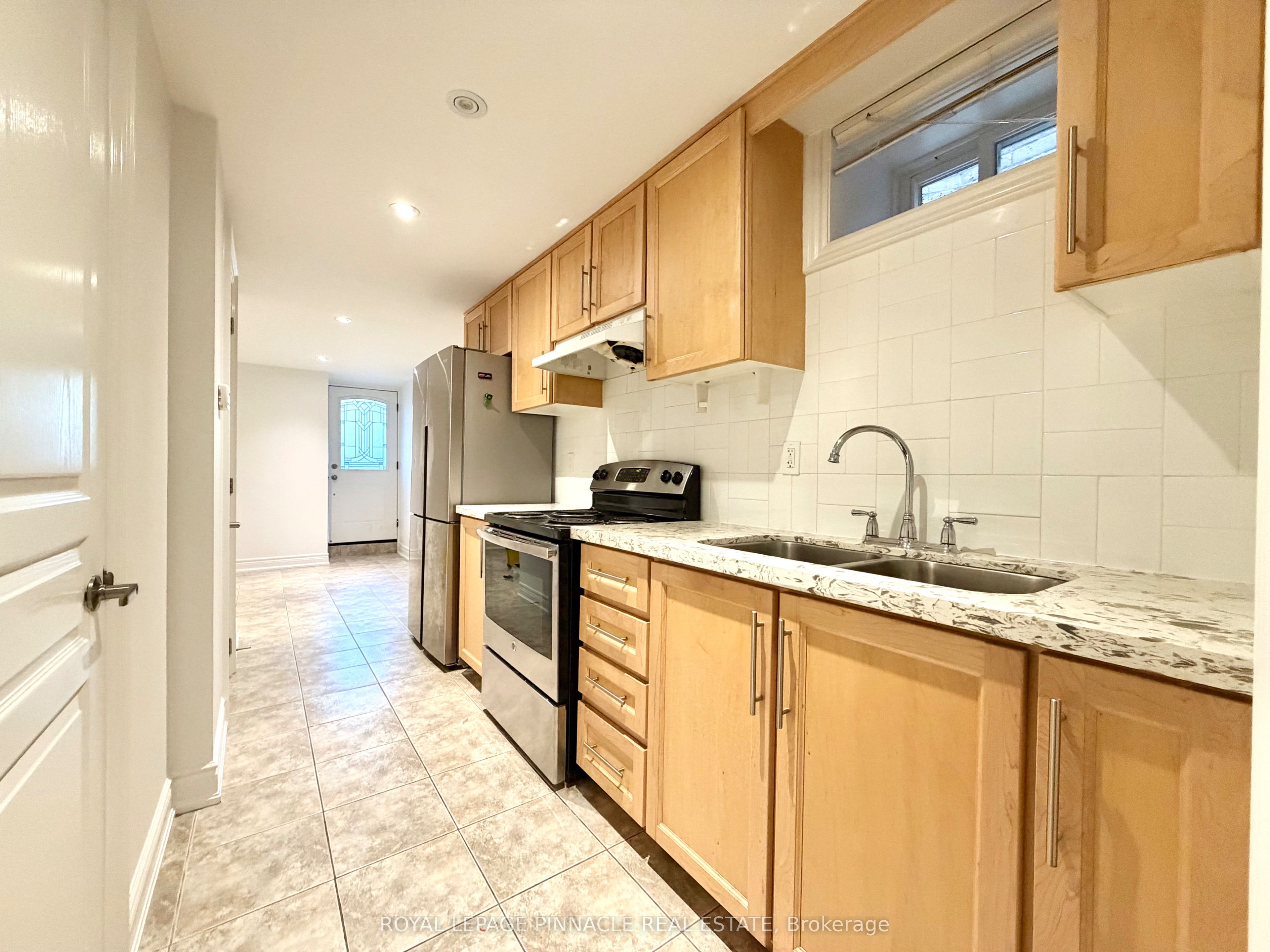 Unit Lower - 136 Campbell Avenue, Toronto 2
