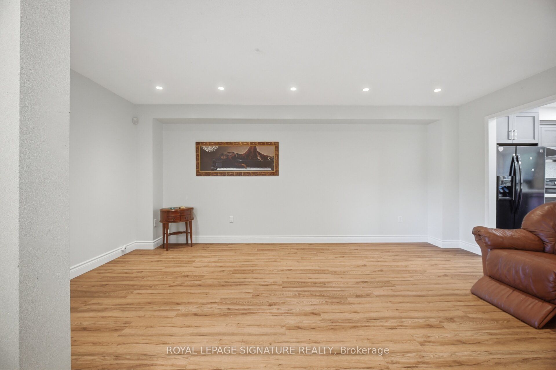 213 Fernforest Drive, Brampton 5