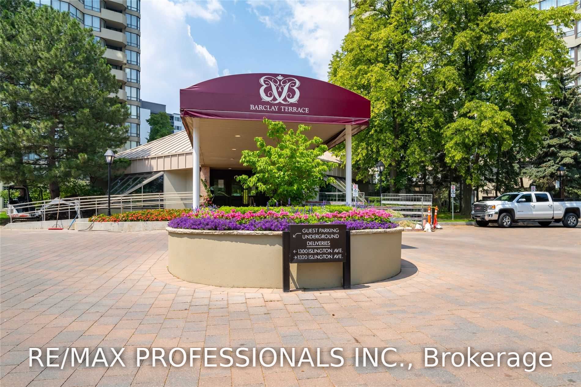 Unit 809 - 1300 Islington Avenue, Etobicoke 2