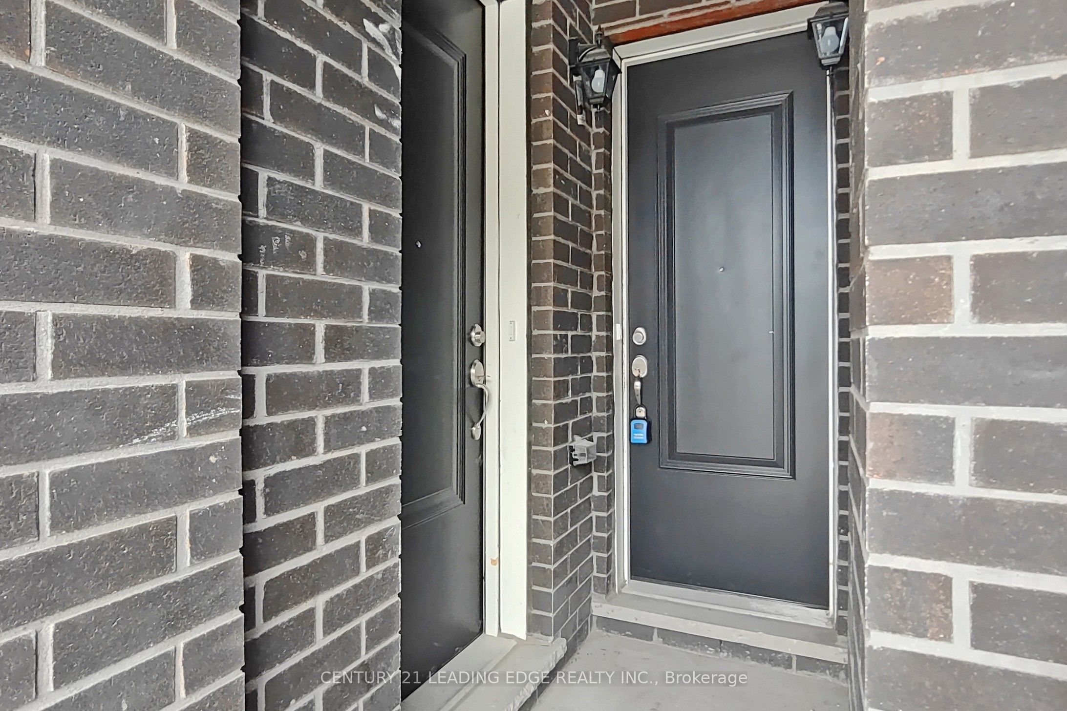 Unit Ground - 45 Creekbank Road, North York 4