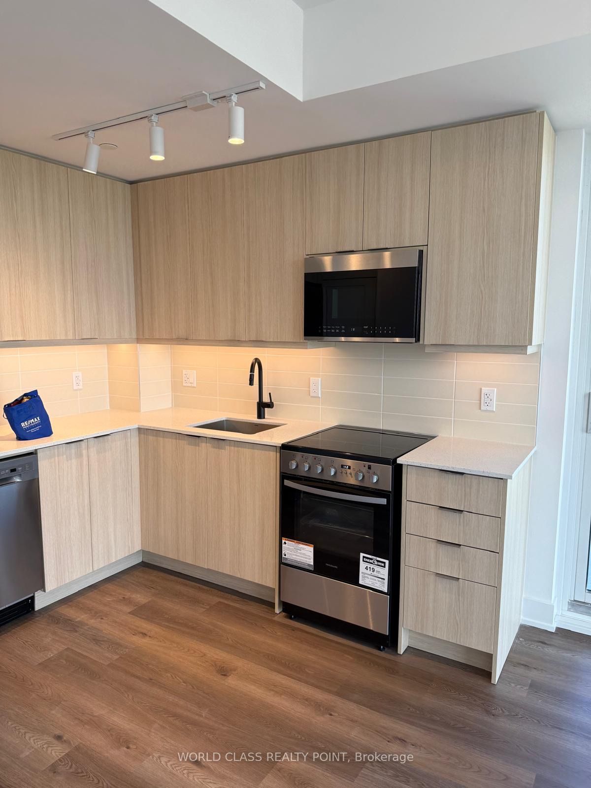 Unit 1210B - 125 Nipissing Road, Milton 2
