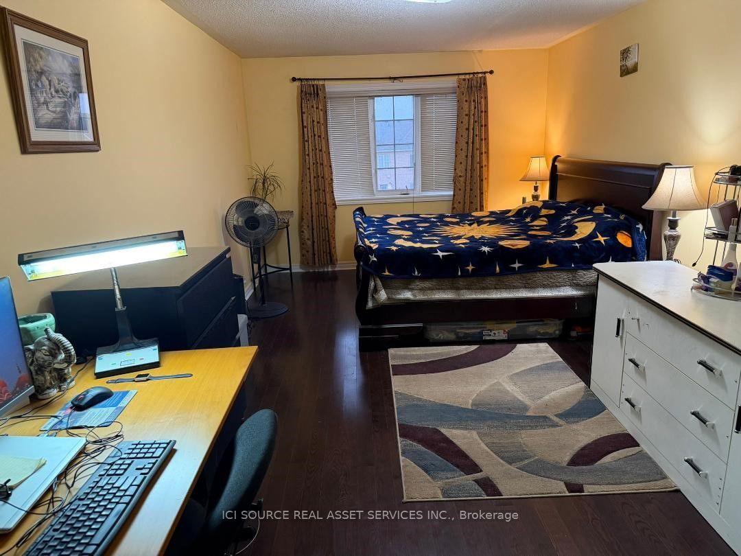 Unit Upper - 26 Pefferlaw Circle, Brampton 5