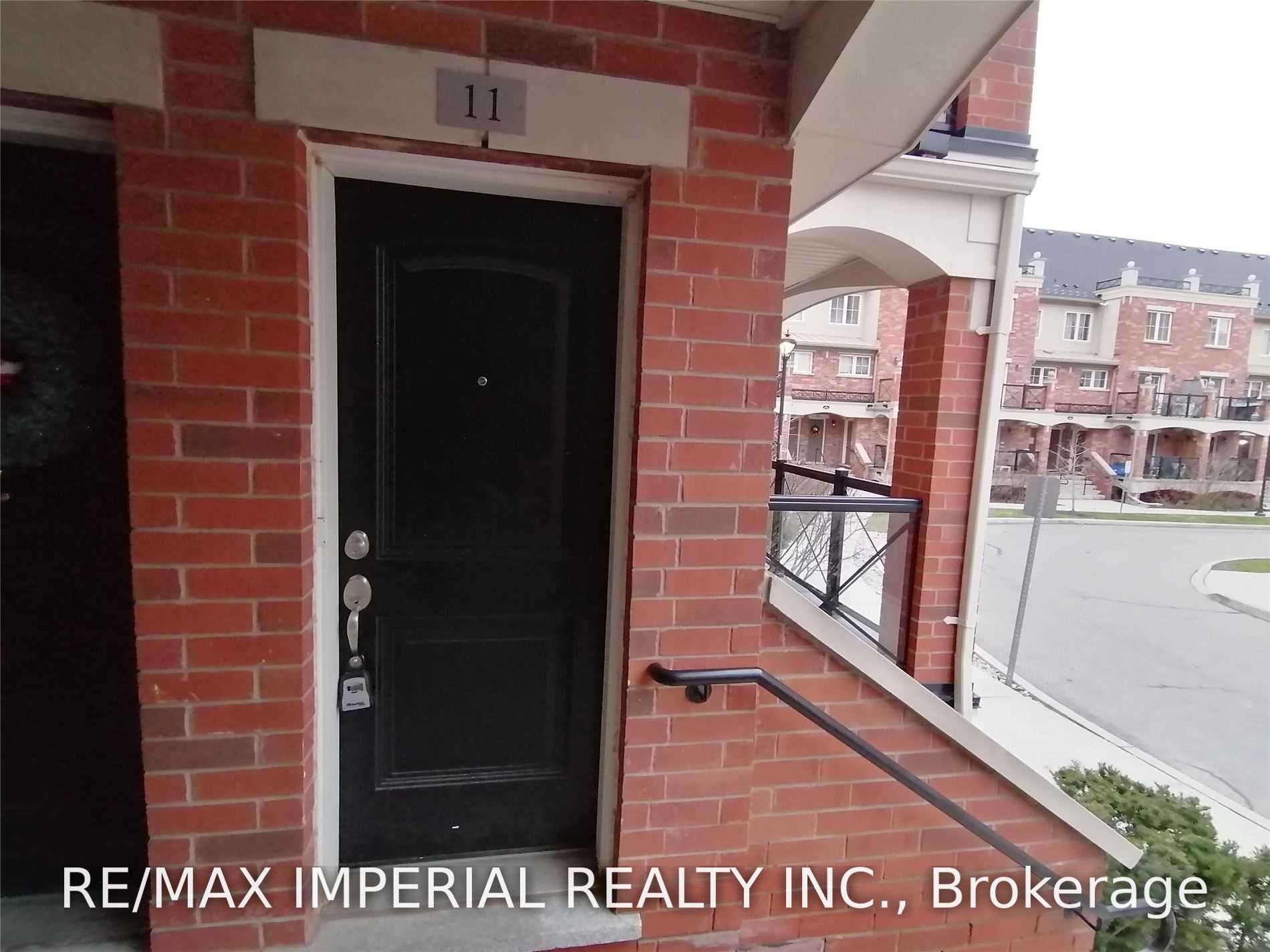 Unit 11 - 2444 Post Road, Oakville 3