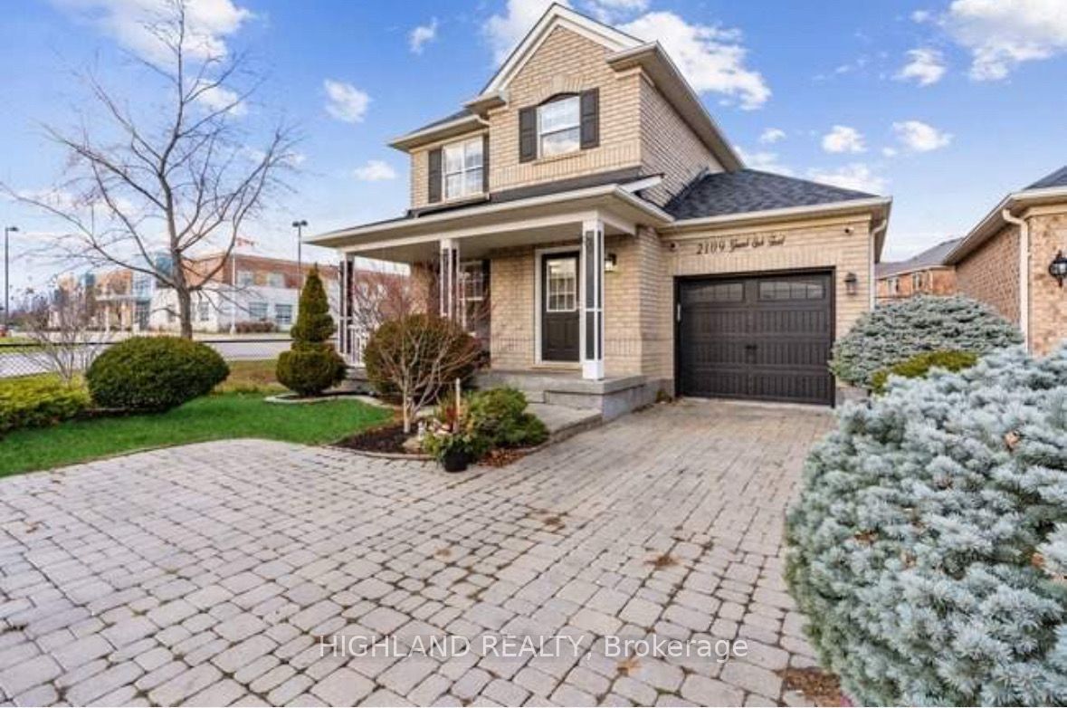 2109 Grand Oak Trail, Oakville 2