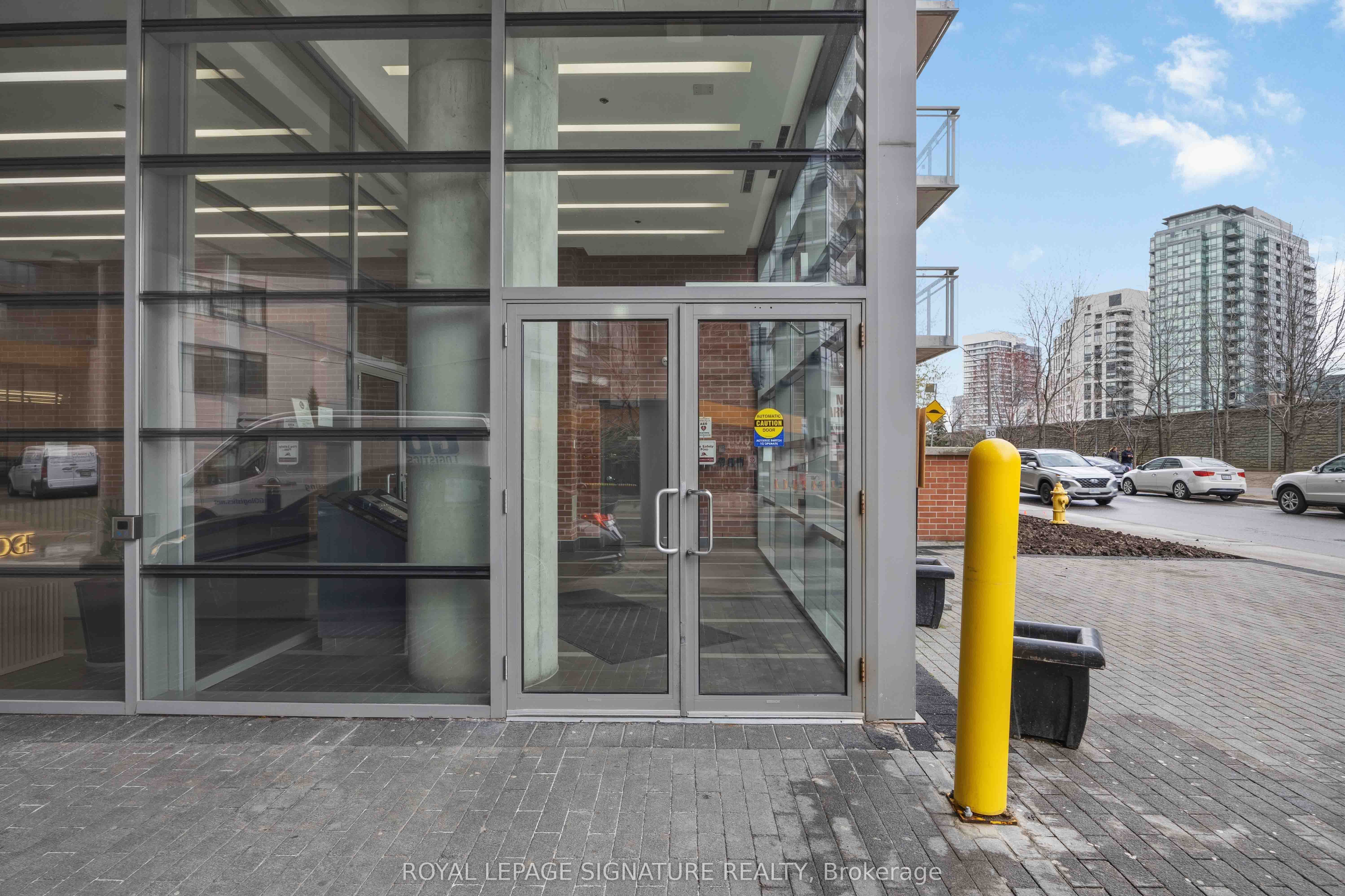 Unit 1625 - 38 Joe Shuster Way, Toronto 4