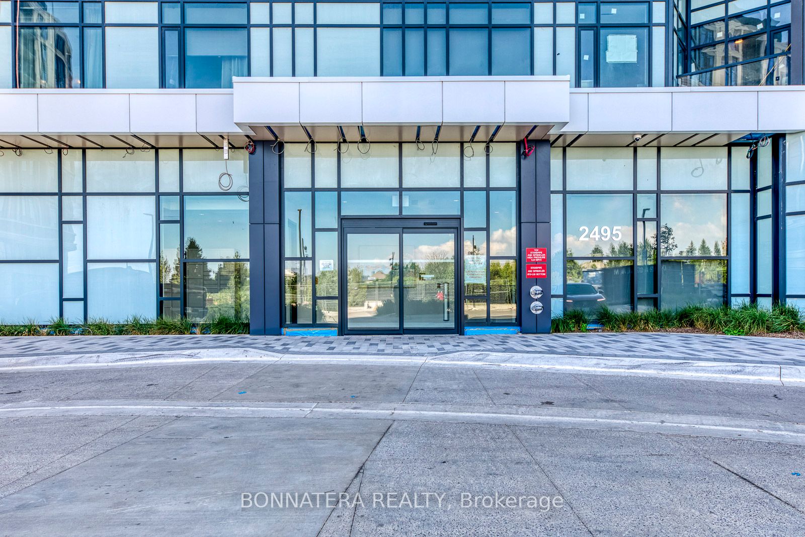 Unit 1810 - 2495 Eglinton Avenue W, Mississauga 4