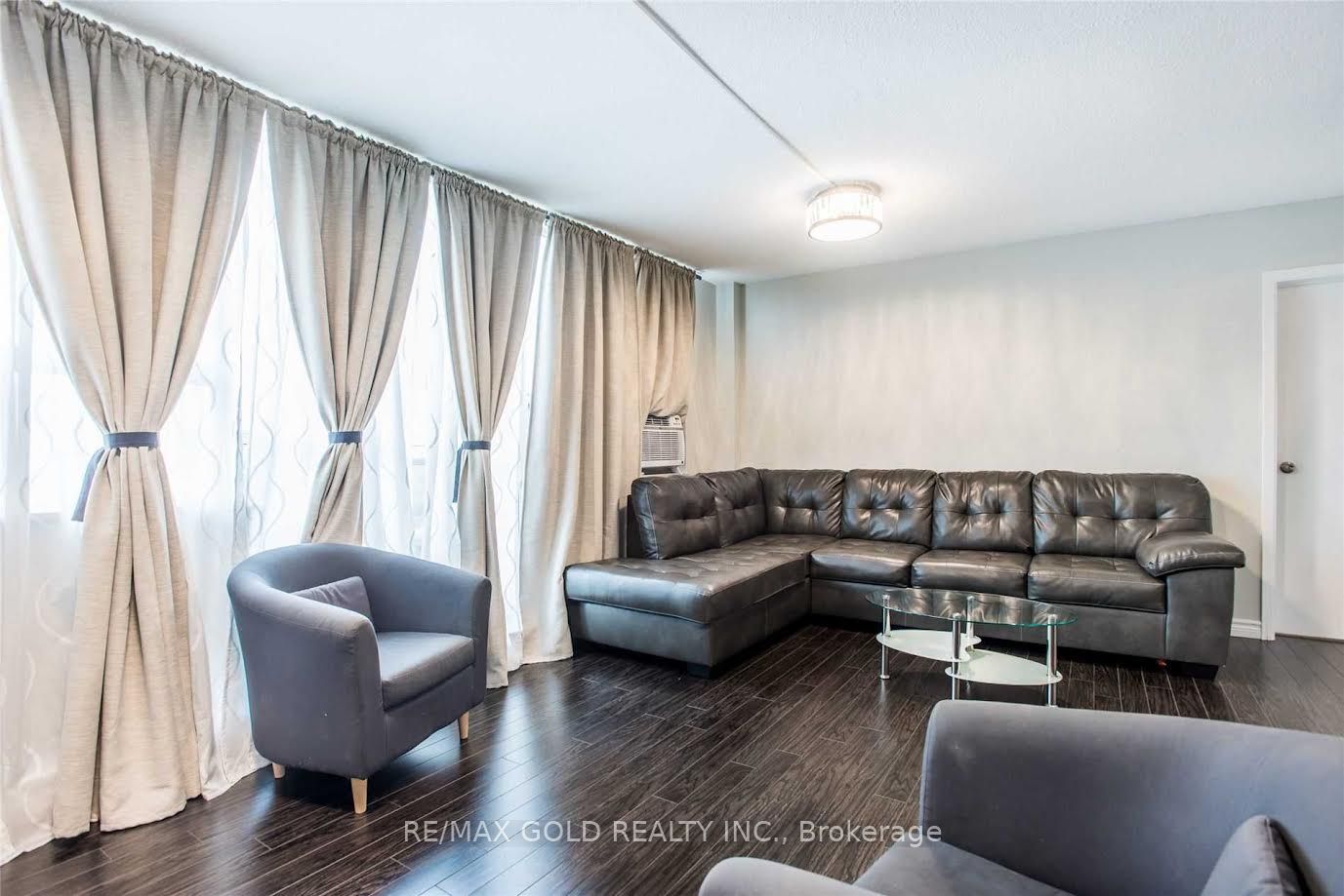 Unit 312 - 1050 Stainton Drive, Mississauga 3