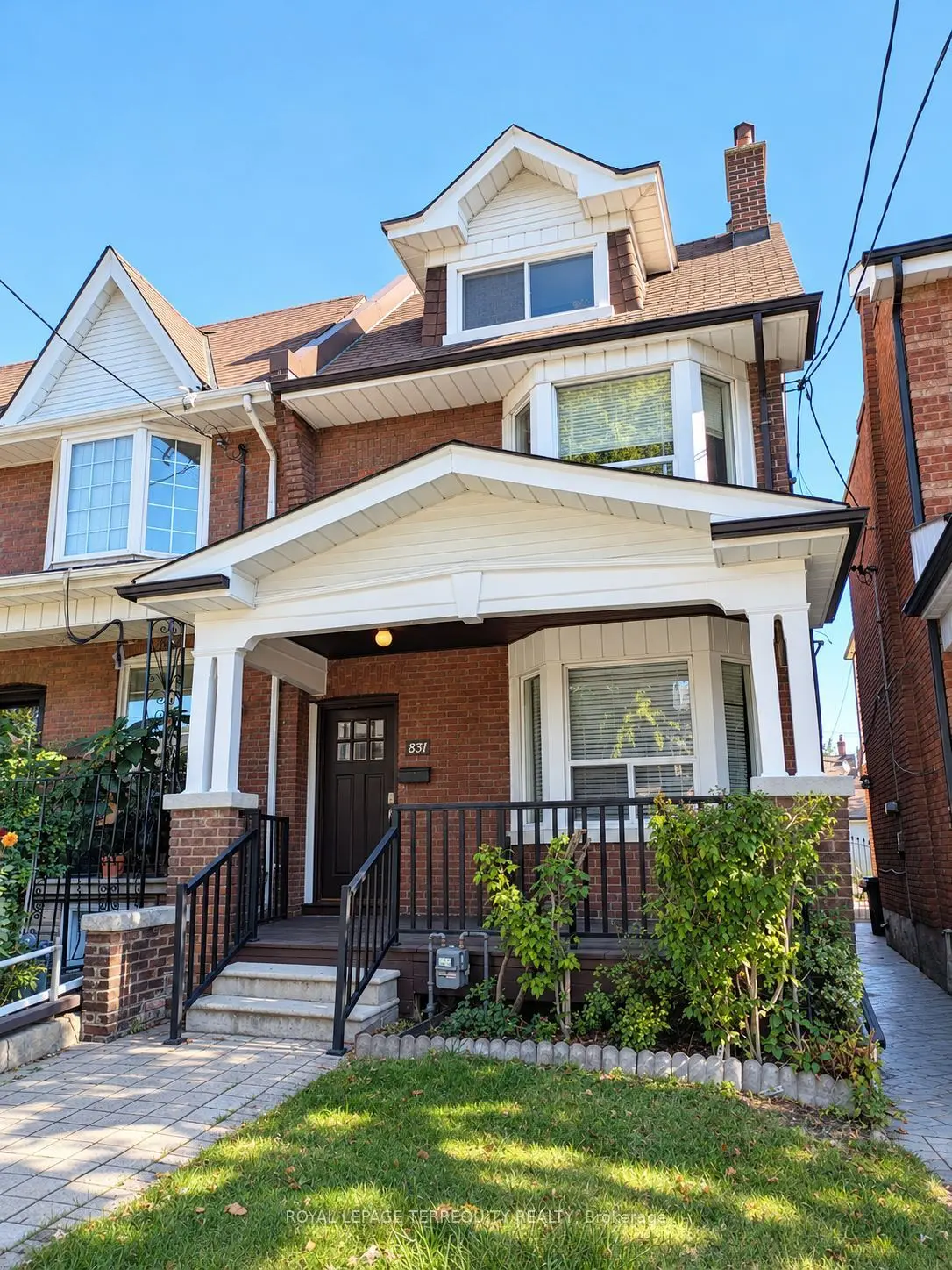 Shaw Types 831 Shaw Street, Toronto, Ontario For Sale | HouseSigma