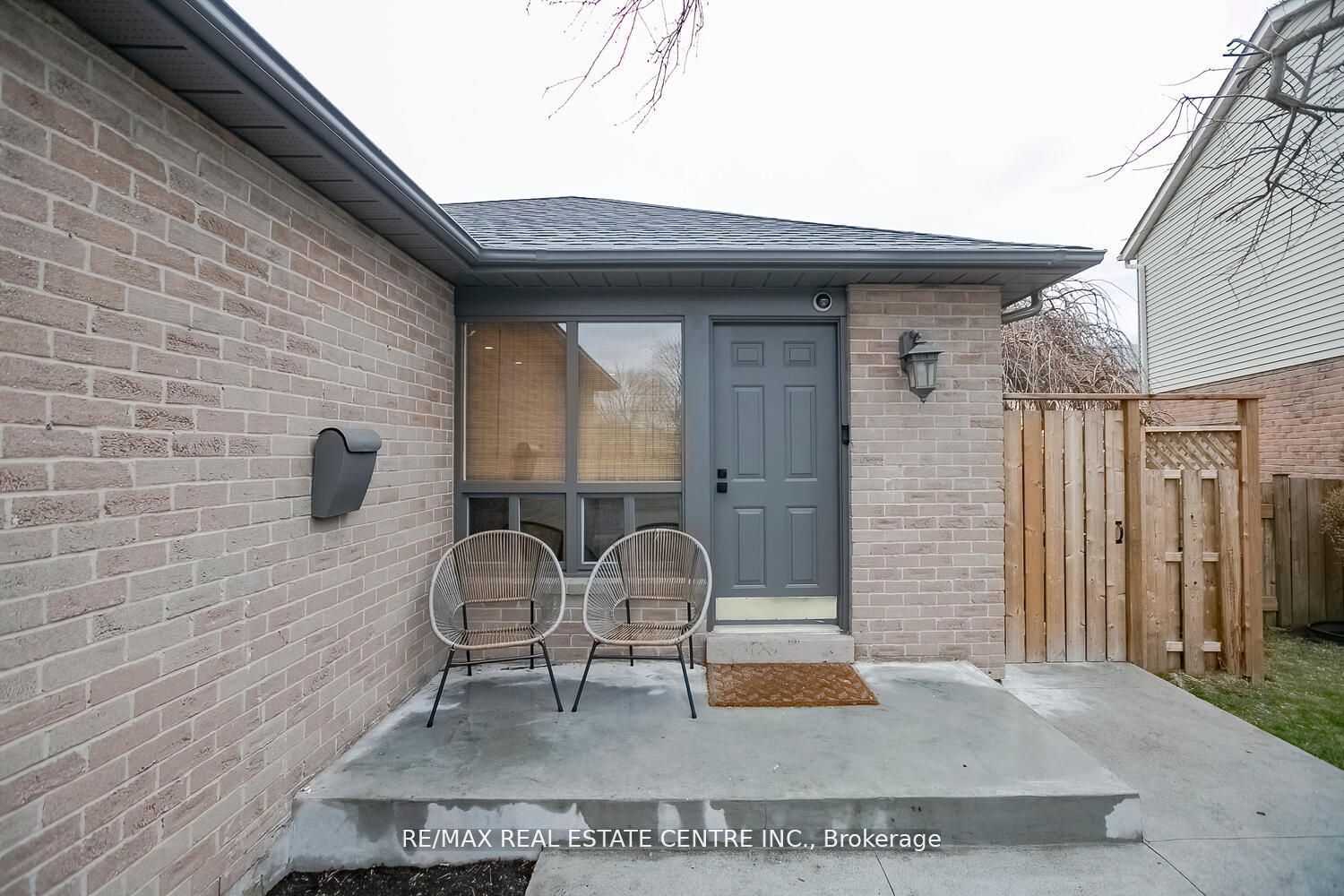 6089 Fullerton Cres, Mississauga, Ontario L5N3A3 Listing History HouseSigma
