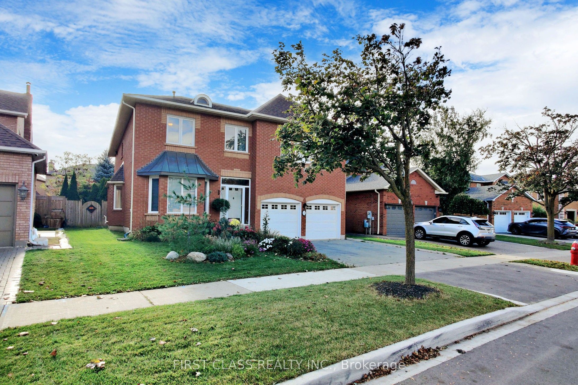 7 Kenpark Ave, Brampton, Ontario L6Z3P4 Listing History HouseSigma