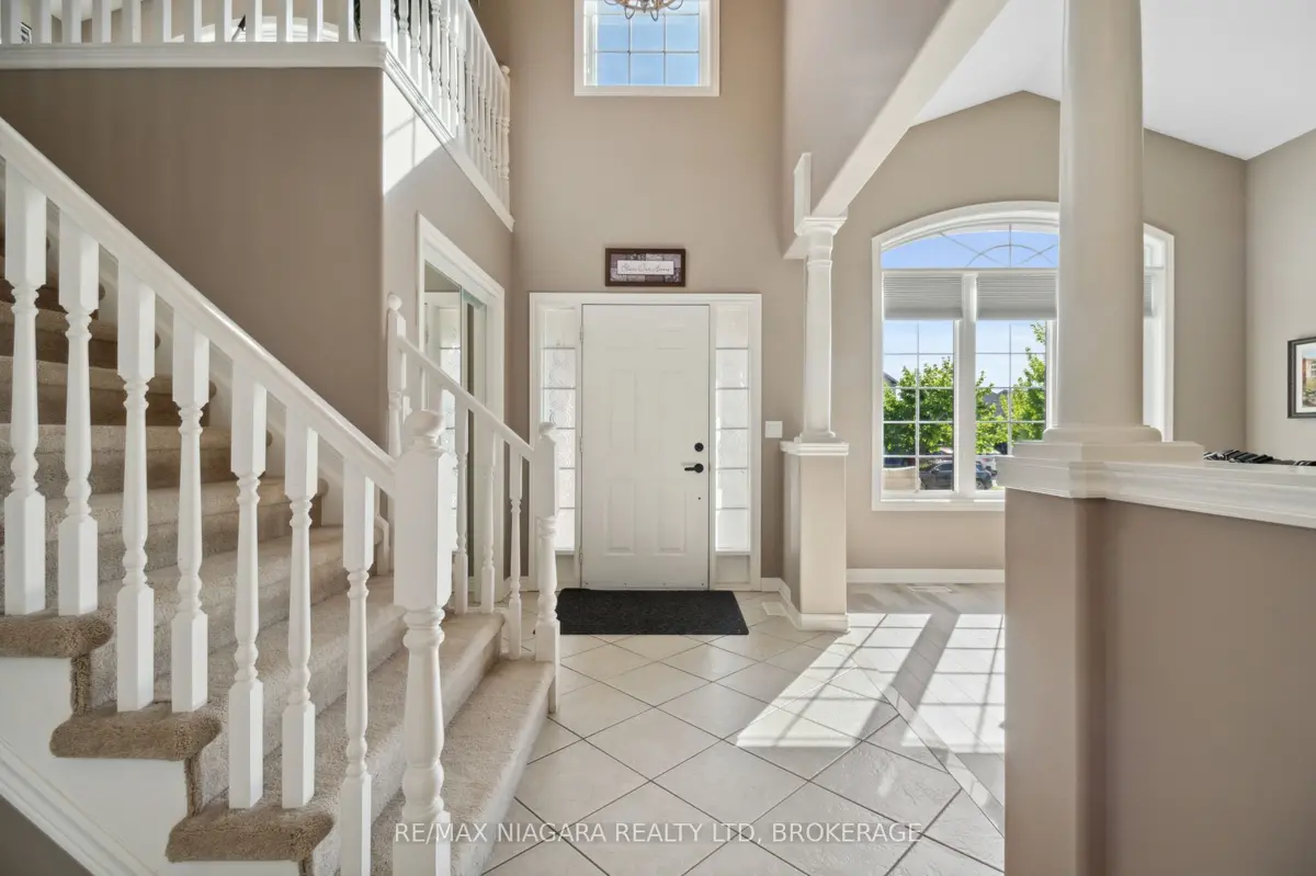 30 Raspberry Trail, Thorold, Ontario Sold History | HouseSigma