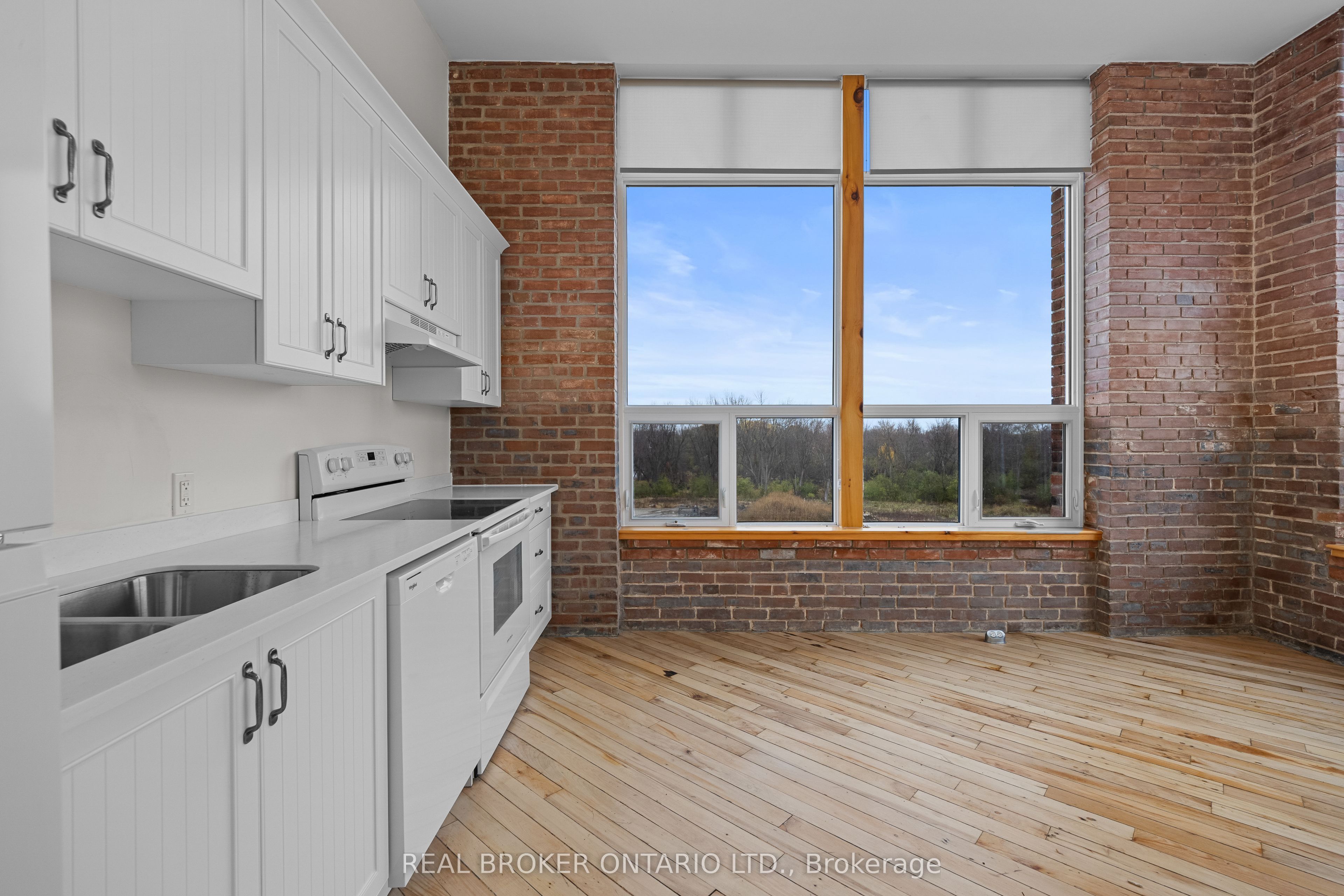 Unit 113 - 150 Mill Street, Carleton Place 3