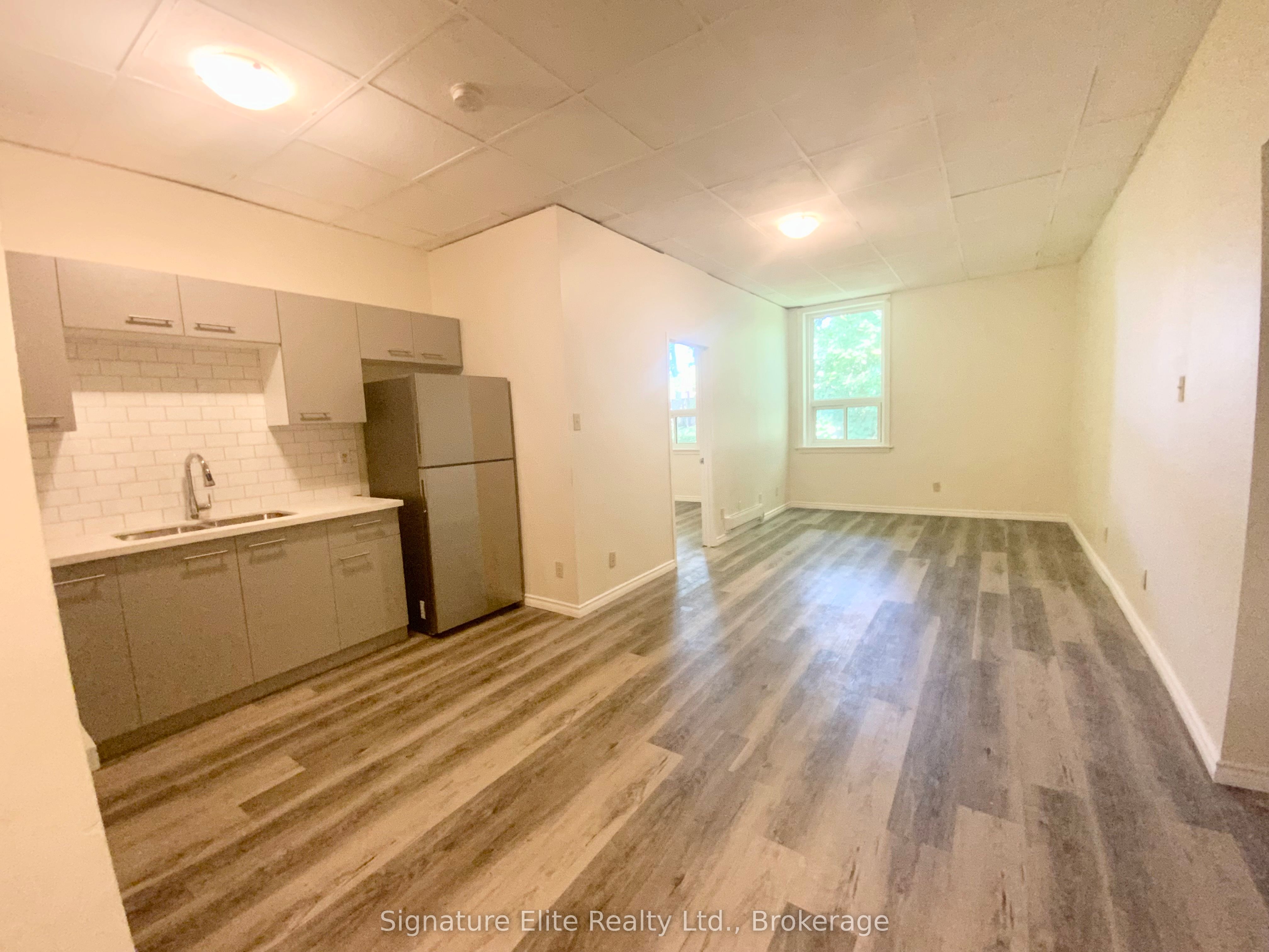 Unit 11 - 372 Darling Street, Brantford 4
