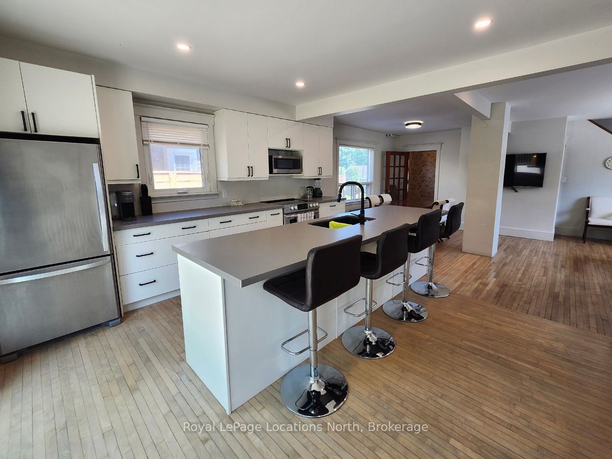 176 Richmond Street S, Meaford 5