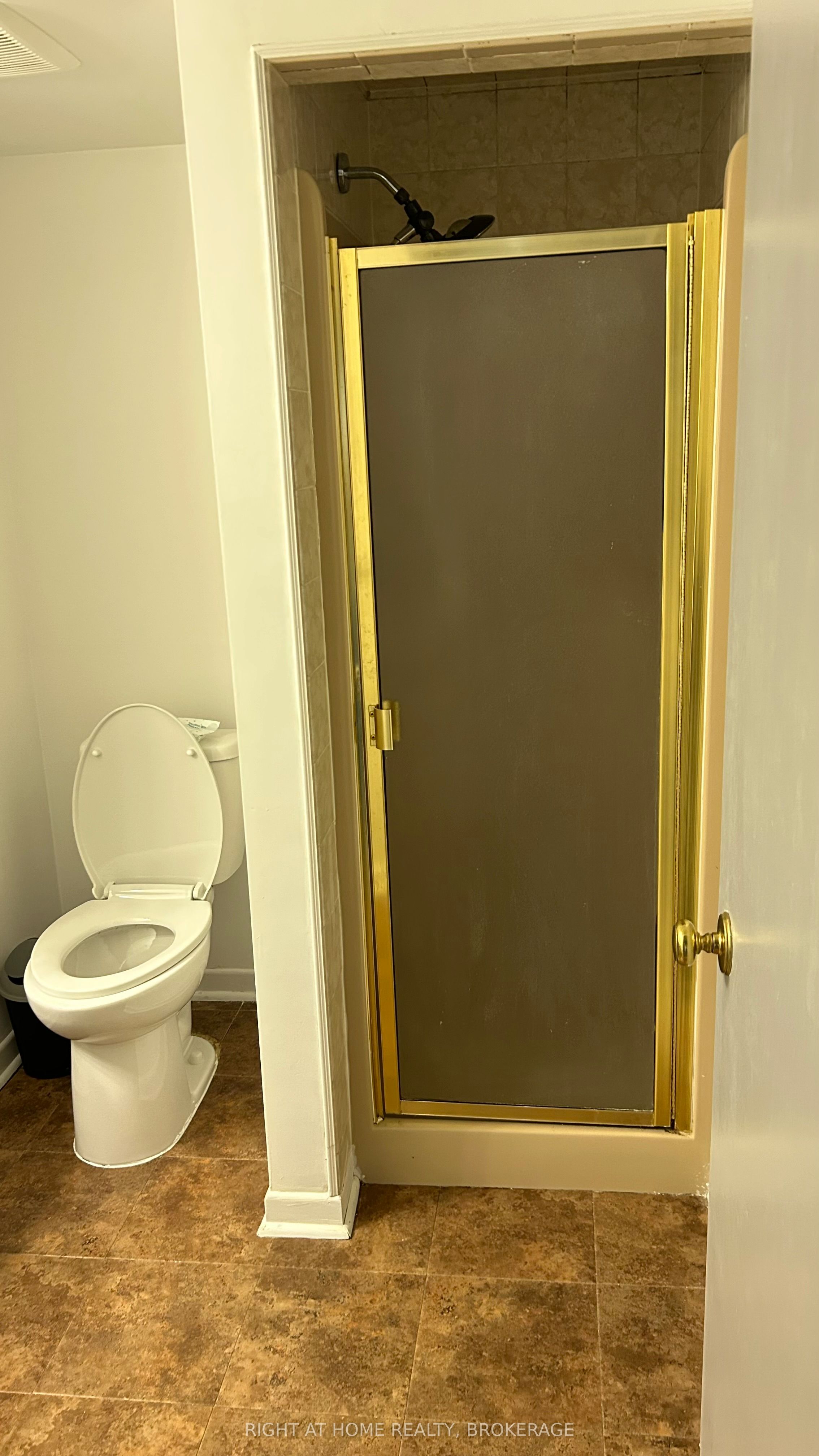 Unit Basement - 19 WHITE Street, St. Catharines 3