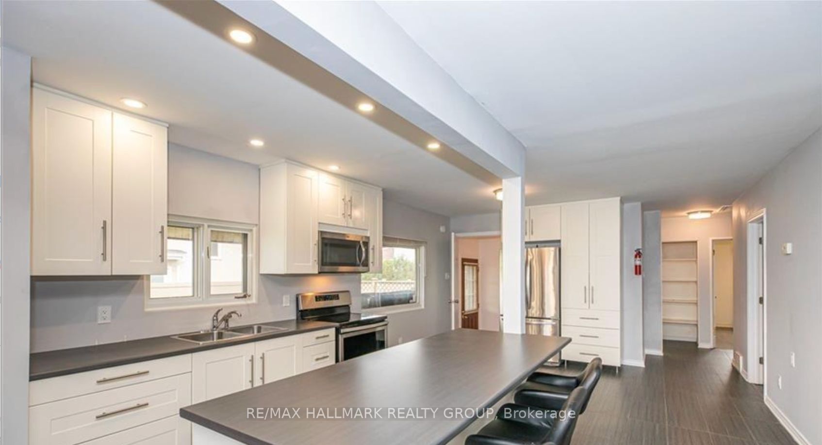 Unit A - 1387 Sault Street, Cumberland 3