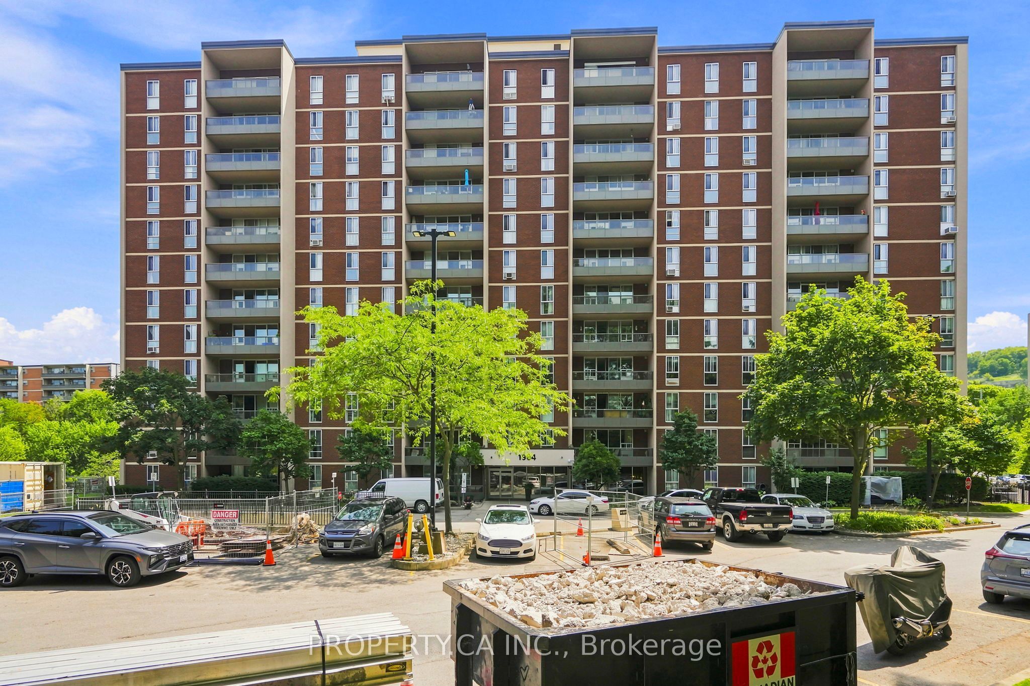 Unit 1107 - 1964 Main Street W, Hamilton 2