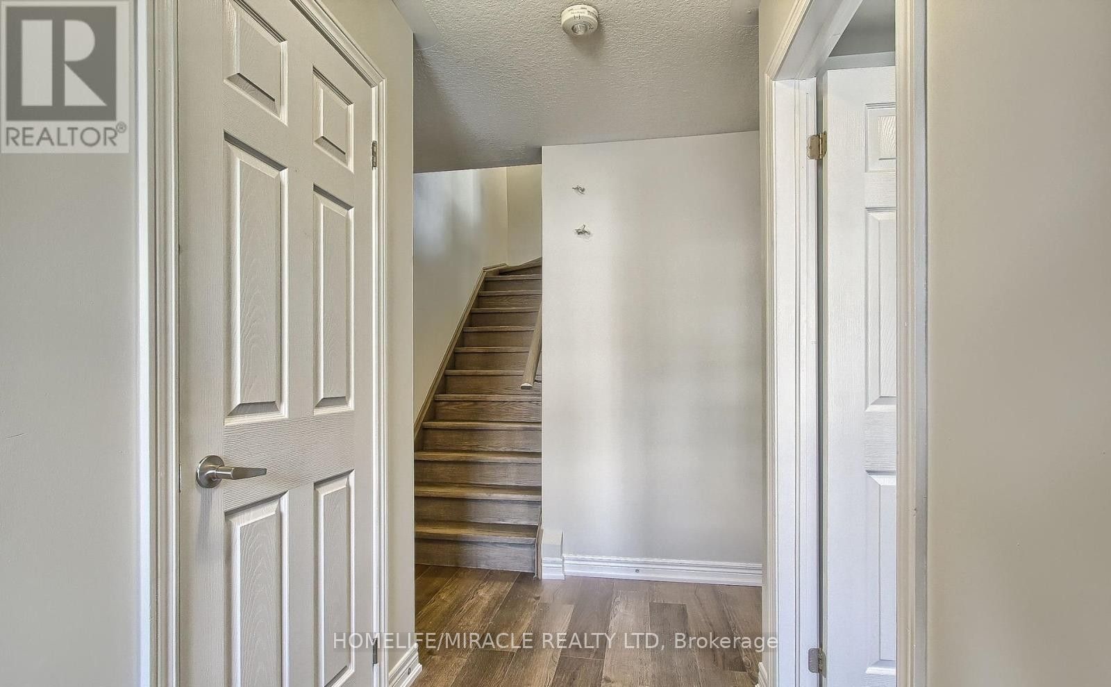 70 Knotty Pine Avenue, Cambridge 3