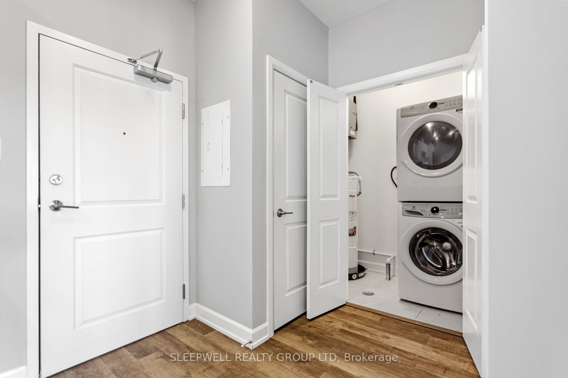 Unit 302 - 979 North Russell Road, Russell 5