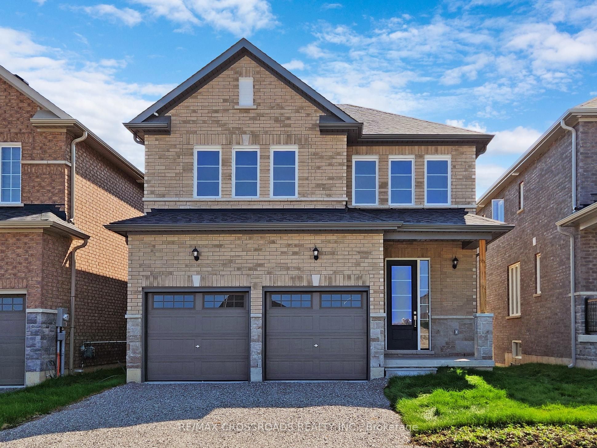 219 O'Neil Street, Peterborough 1