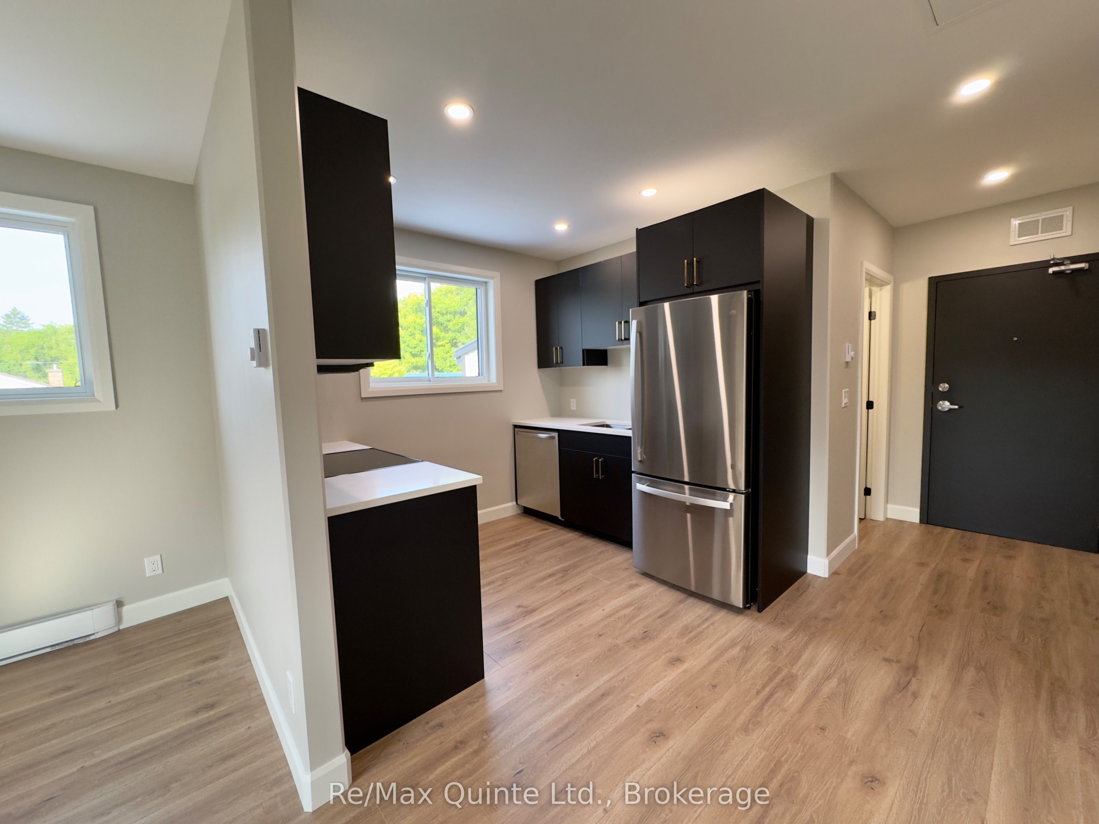 Unit 4 - 330 Victoria Street, Tweed 1