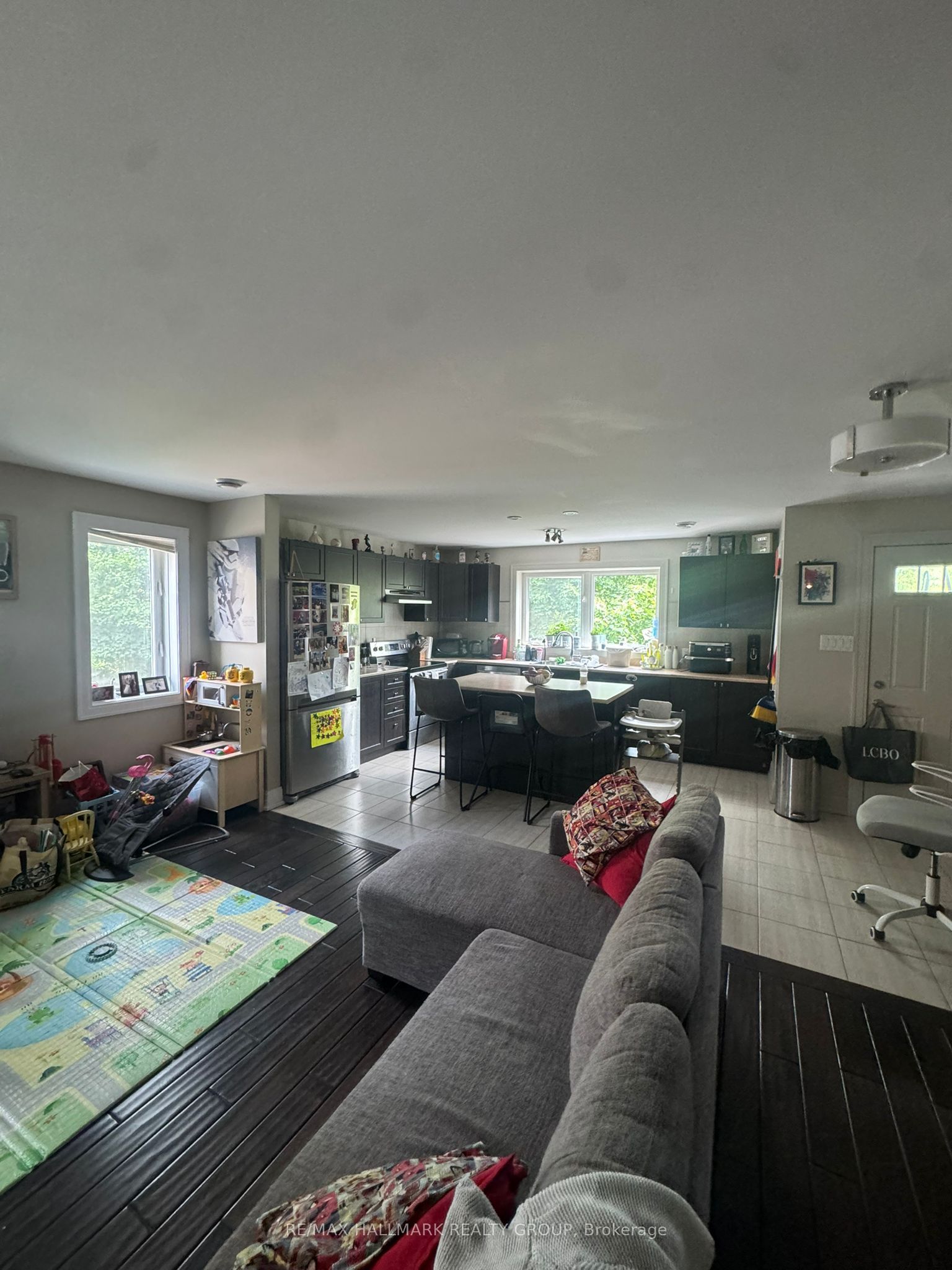 Unit 2 - 138 Lees Avenue, Ottawa 4