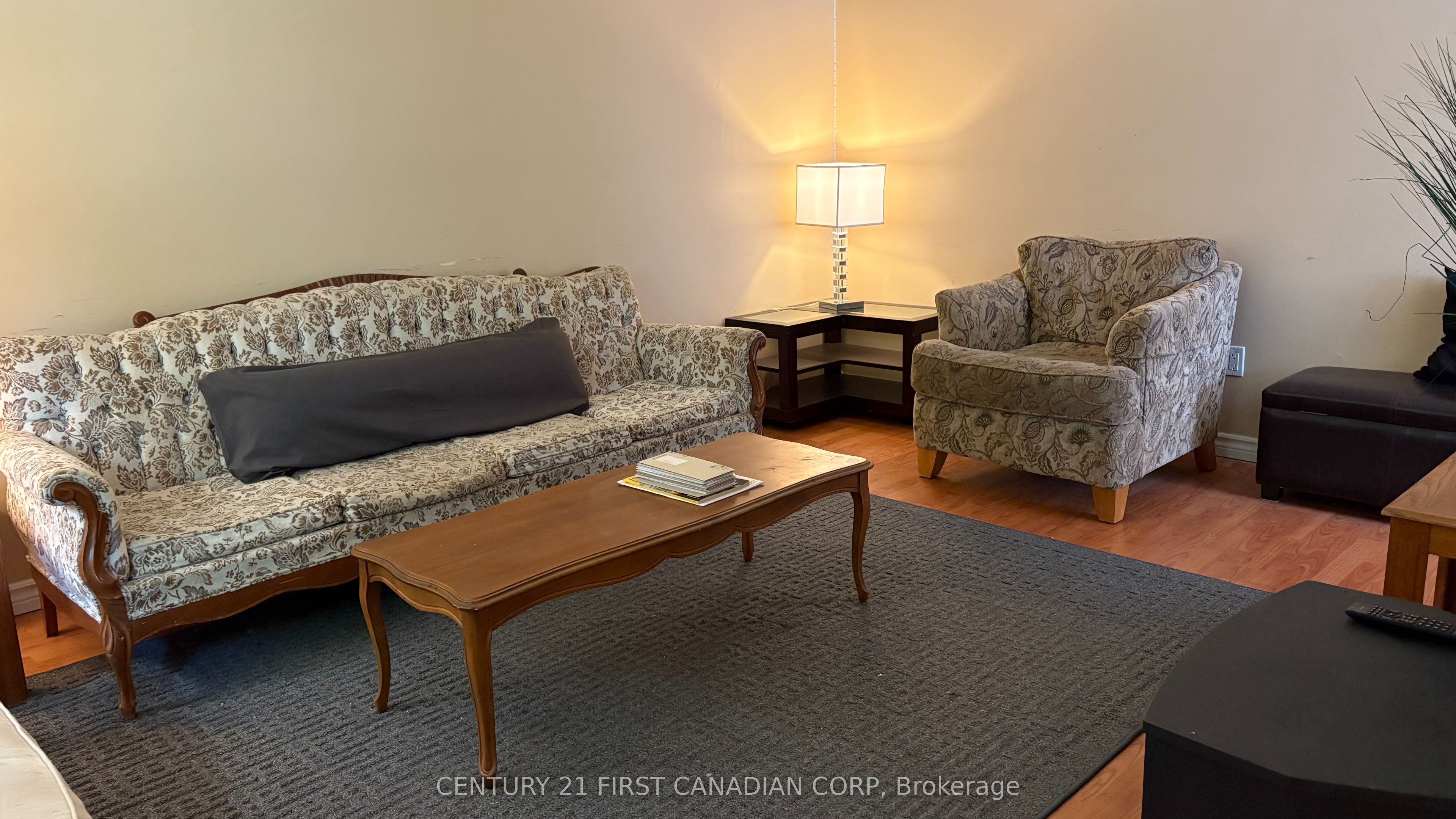 Unit Room 1 - 460 Castlegrove Boulevard, London 3
