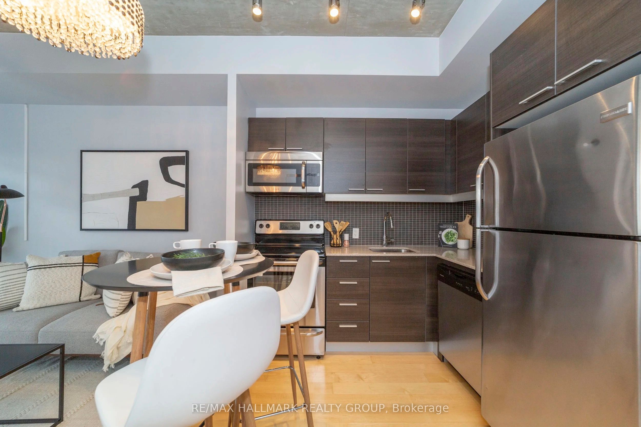 Unit 632 - 349 Mcleod Street, Ottawa 5