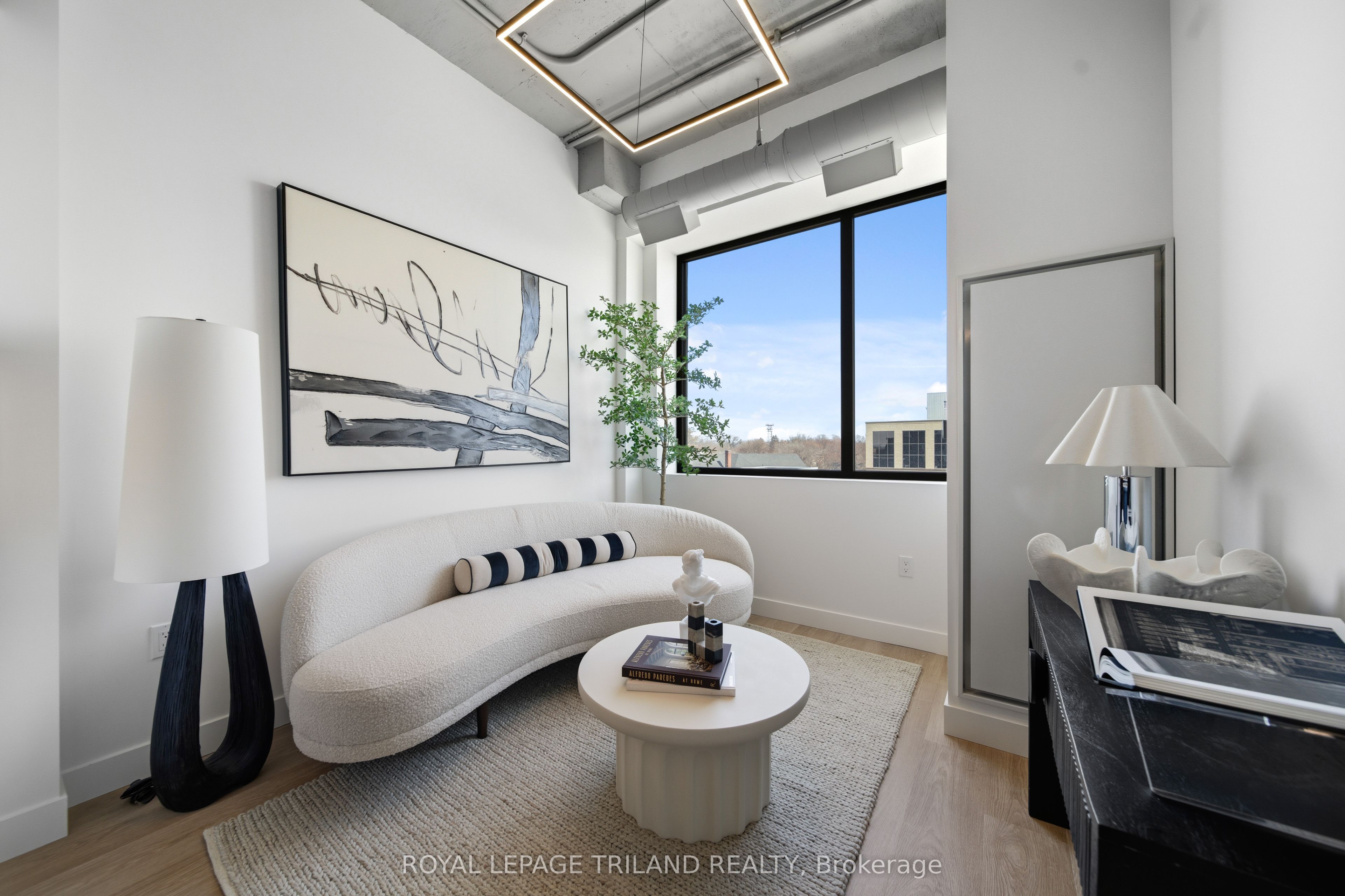 Unit 210 - 685 Richmond Street, London 4
