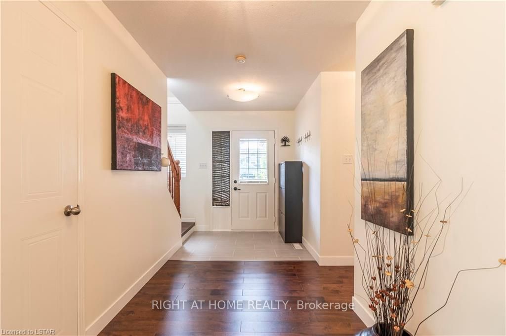 263 Rossmore Court, London 5