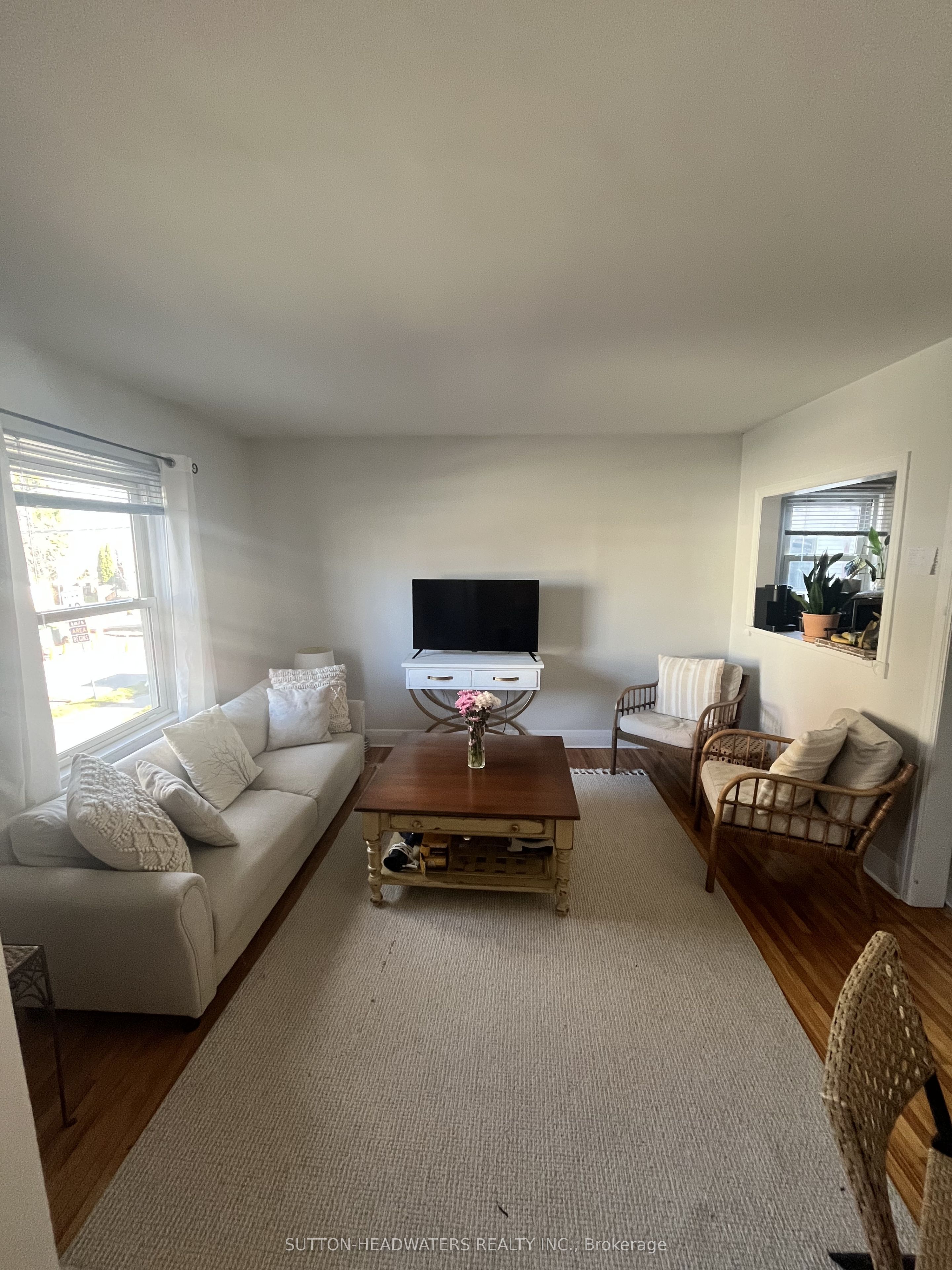 9 FORWARD Avenue, London 4