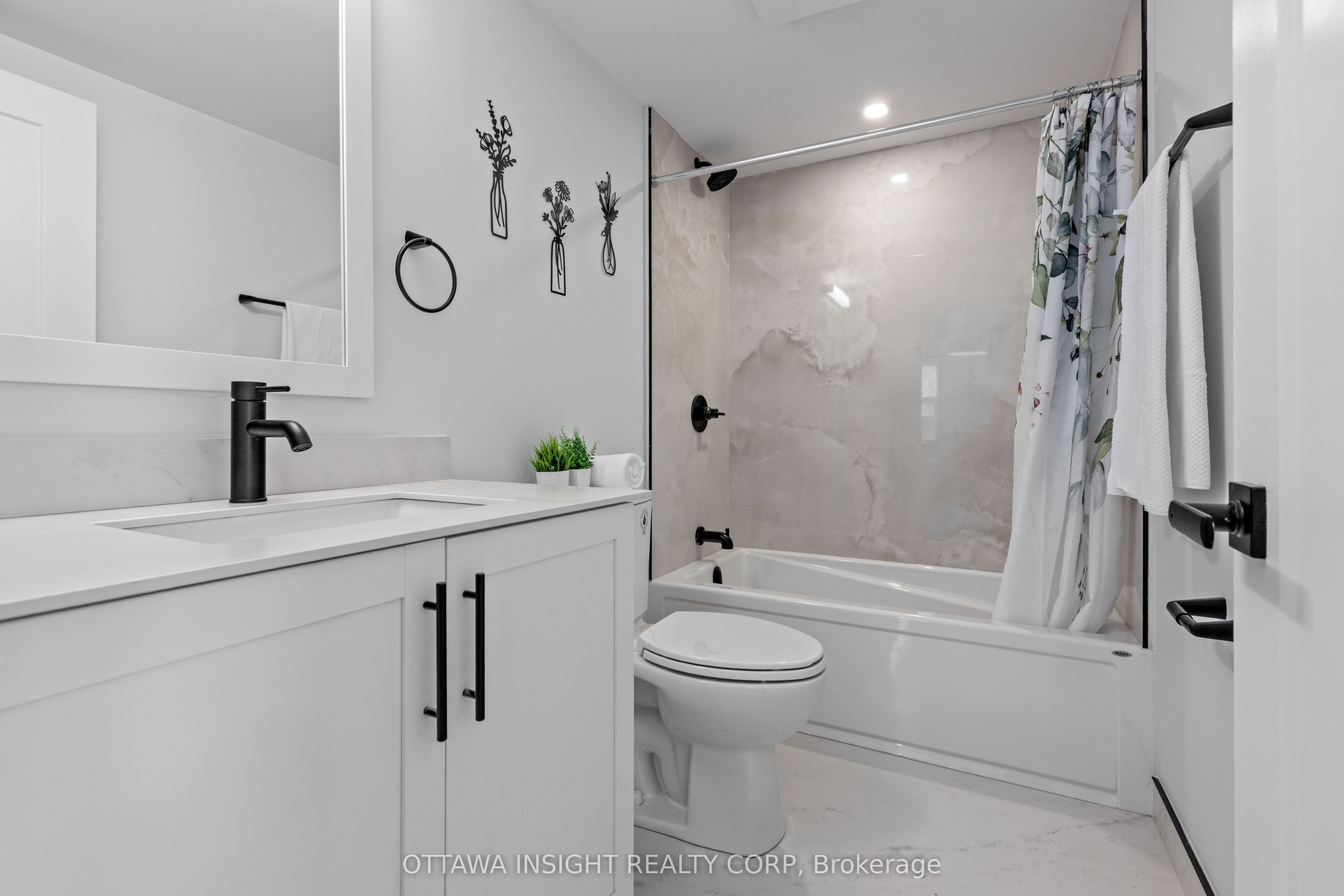 Unit 1 - 2409 Carlsen Avenue, Ottawa 5