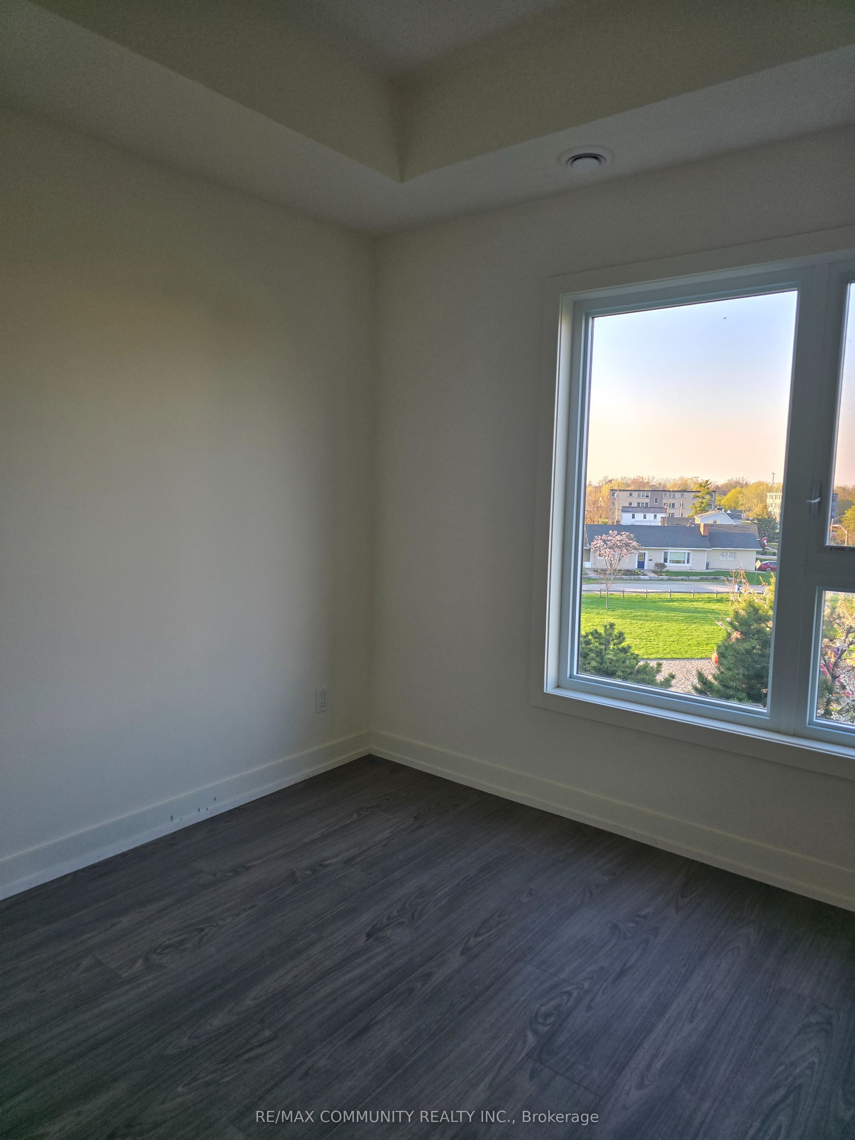 Unit 309B - 16 Melbourne Avenue, St. Catharines 5
