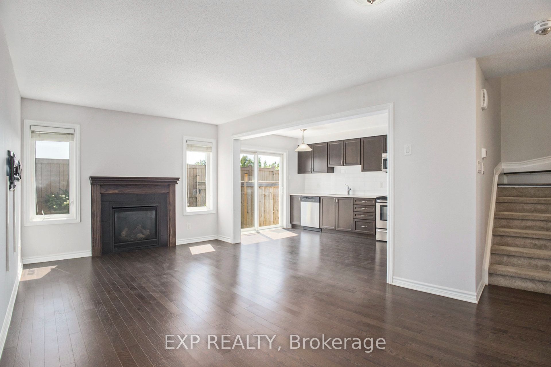 331 Willow Aster Circle, Cumberland 4