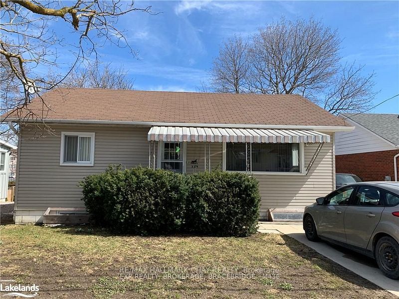 Unit Upper - 339 William Street, Shelburne 1
