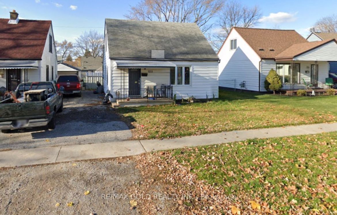 1315 Partington Avenue, Windsor 1