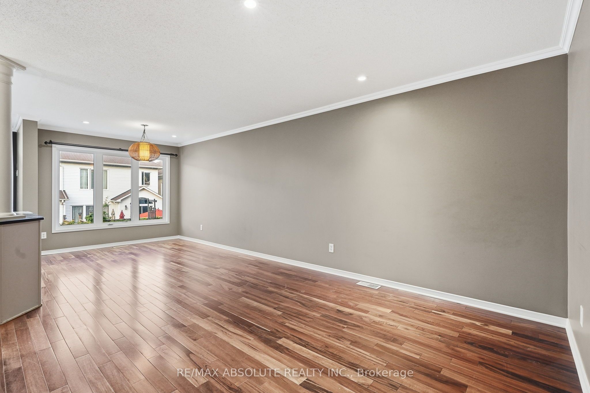 399 STATEWOOD Drive, Kanata 5