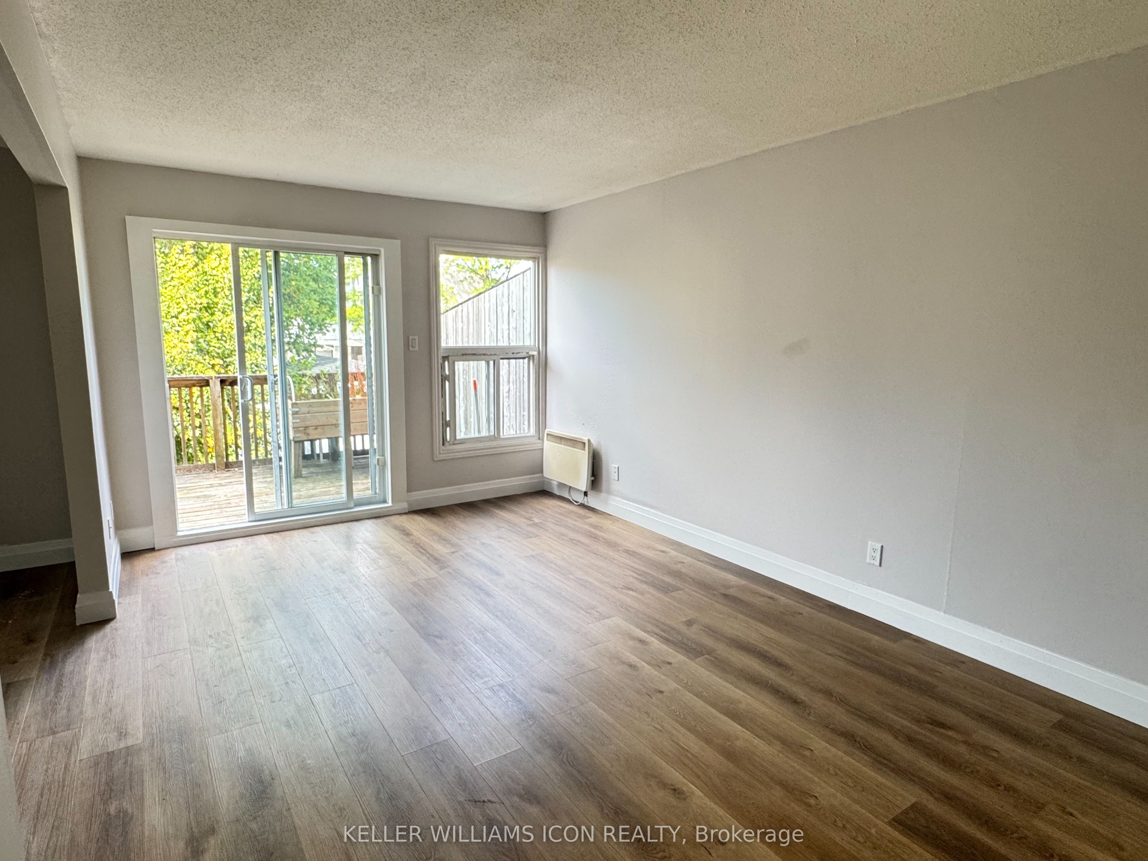 Unit 3 - 3415 Uplands Drive, Ottawa 2