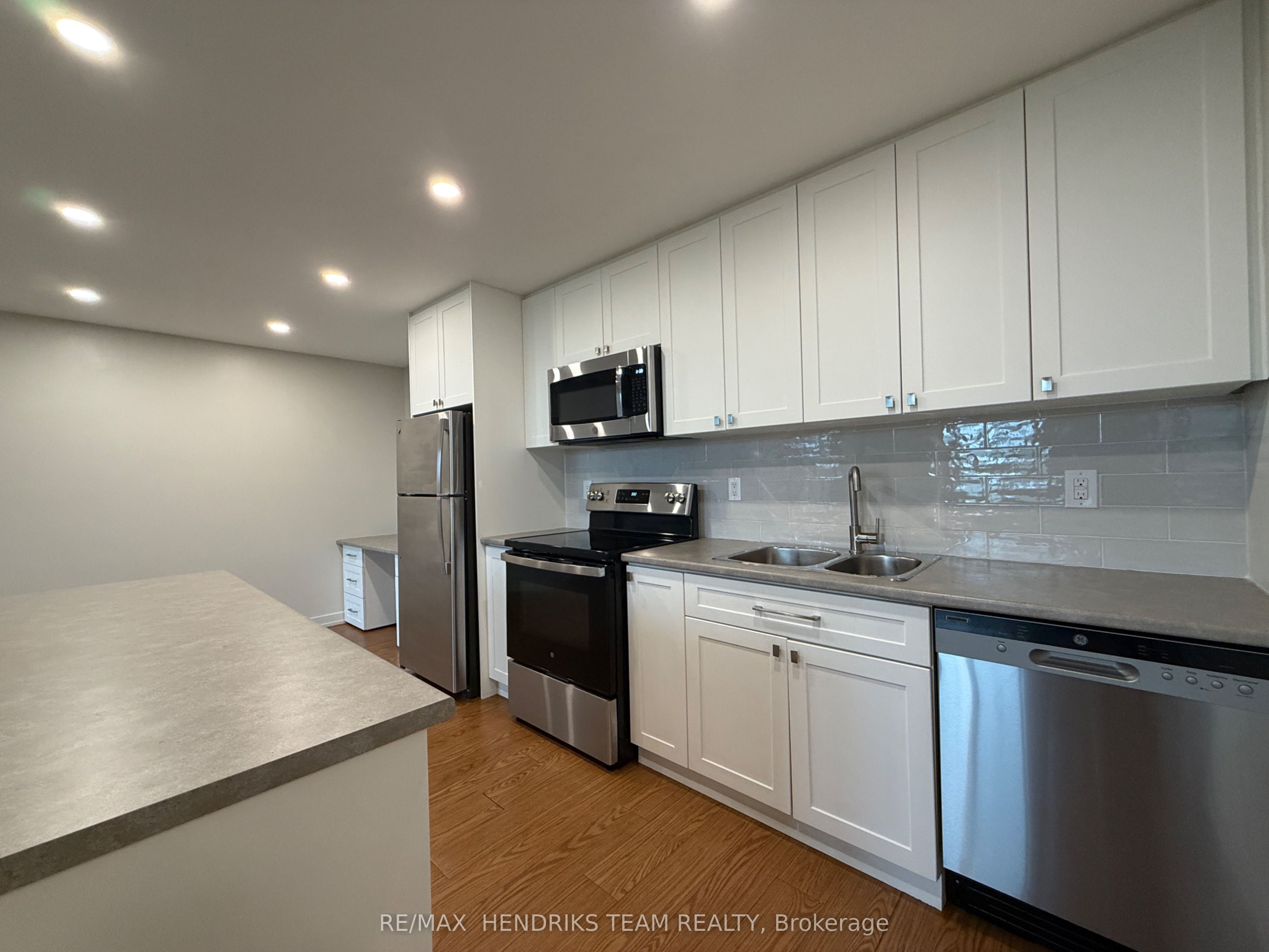 Unit C203 - 80 Rockwood Avenue, St. Catharines 2